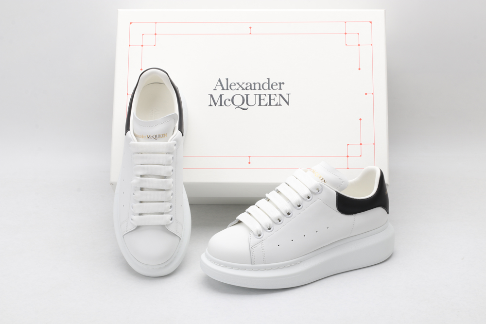 A*exander M*queen Sneaker