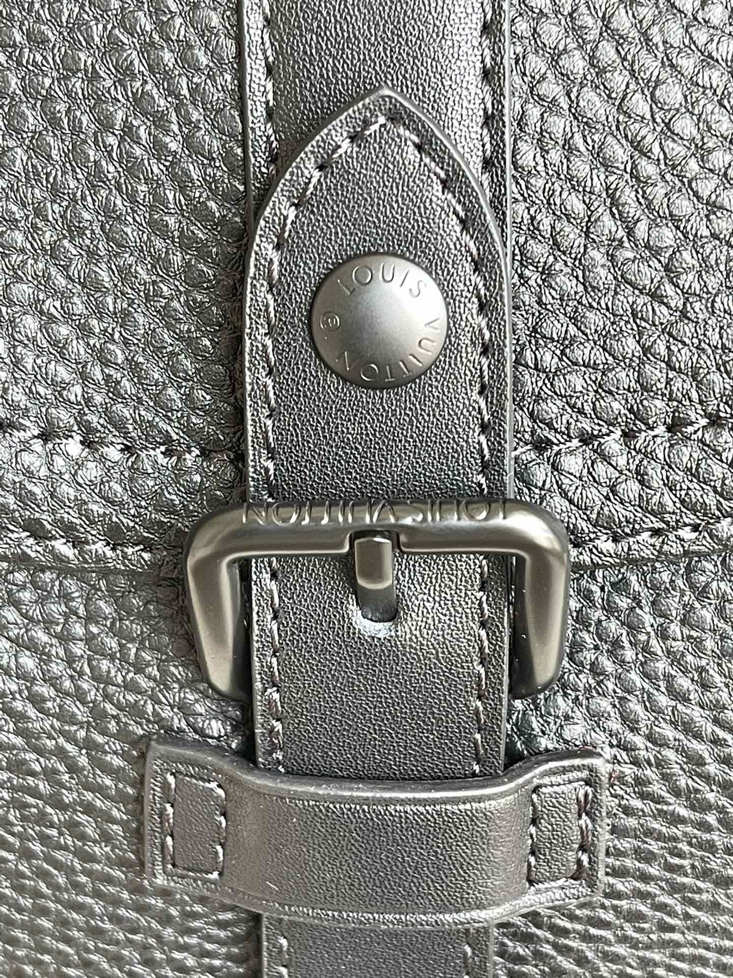 L*ouis V*uitton Bag Top Quality 14 x 19.5 x 5CM