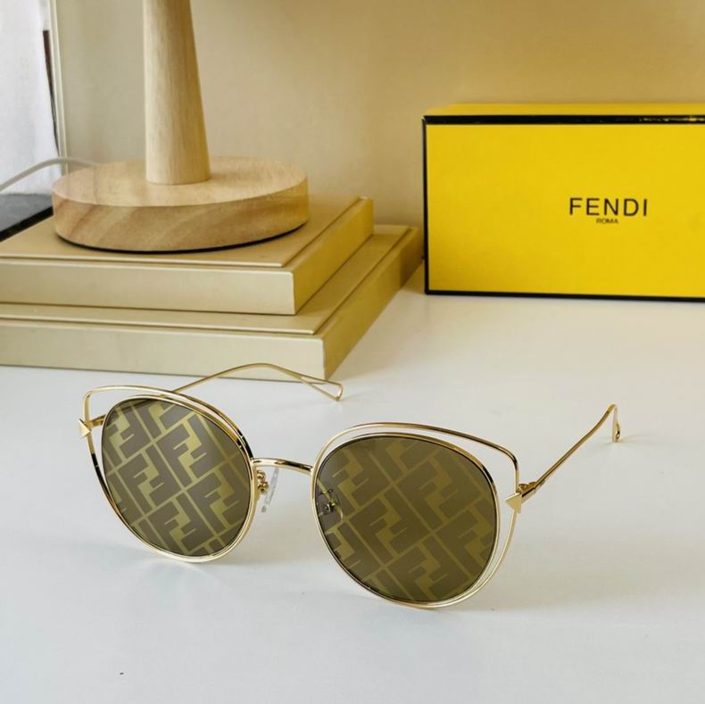 F*endi Glasses Top