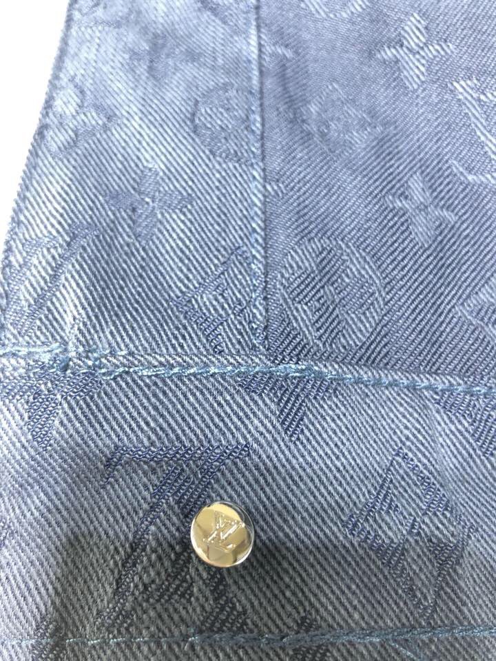 Men Jacket/Sweater Top Quality17