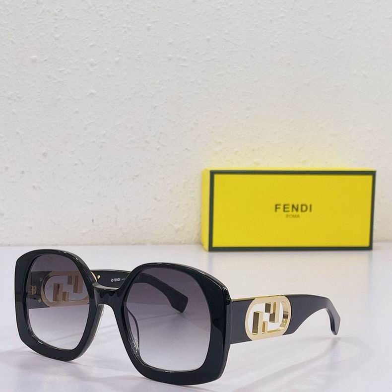 F*endi Glasses Top
