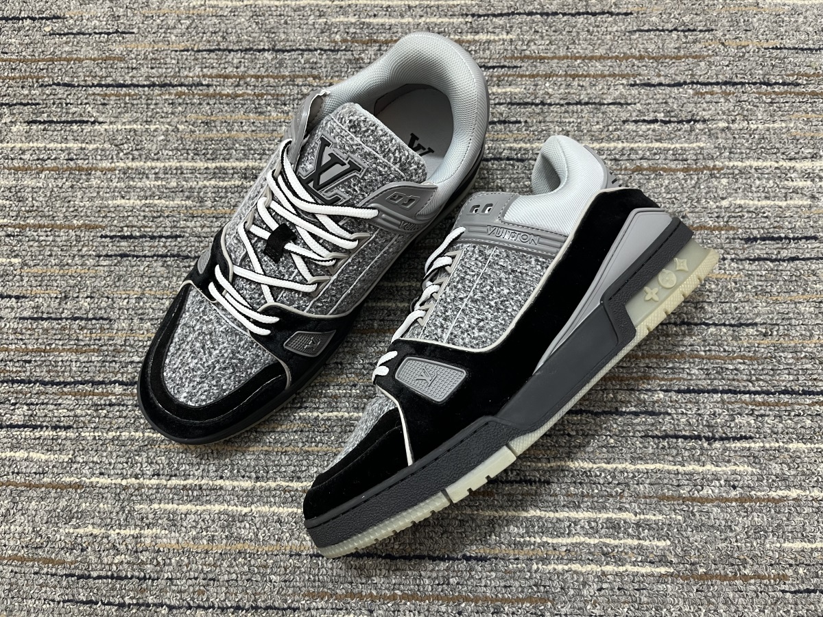 Men L*ouis V*uitton Top Sneakers