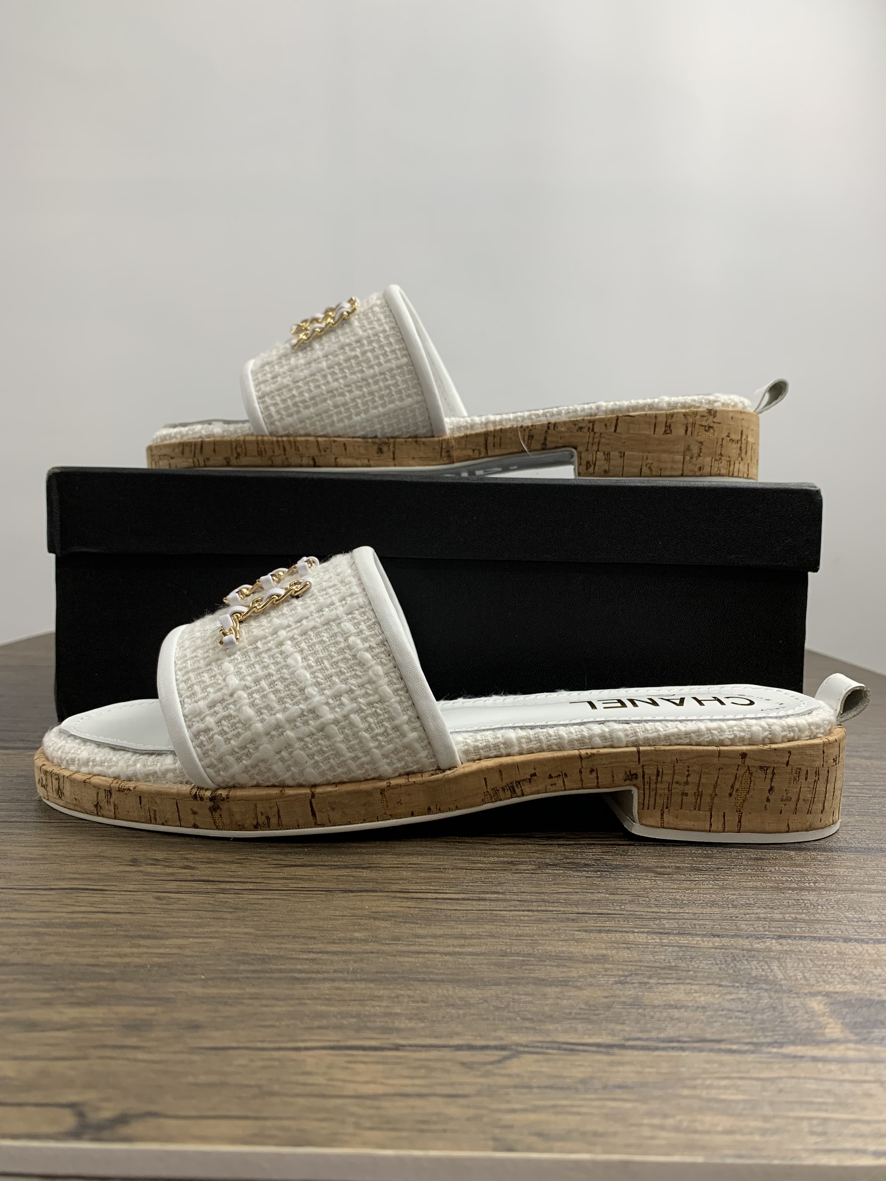 2022 Women C*hanel Top Sandals