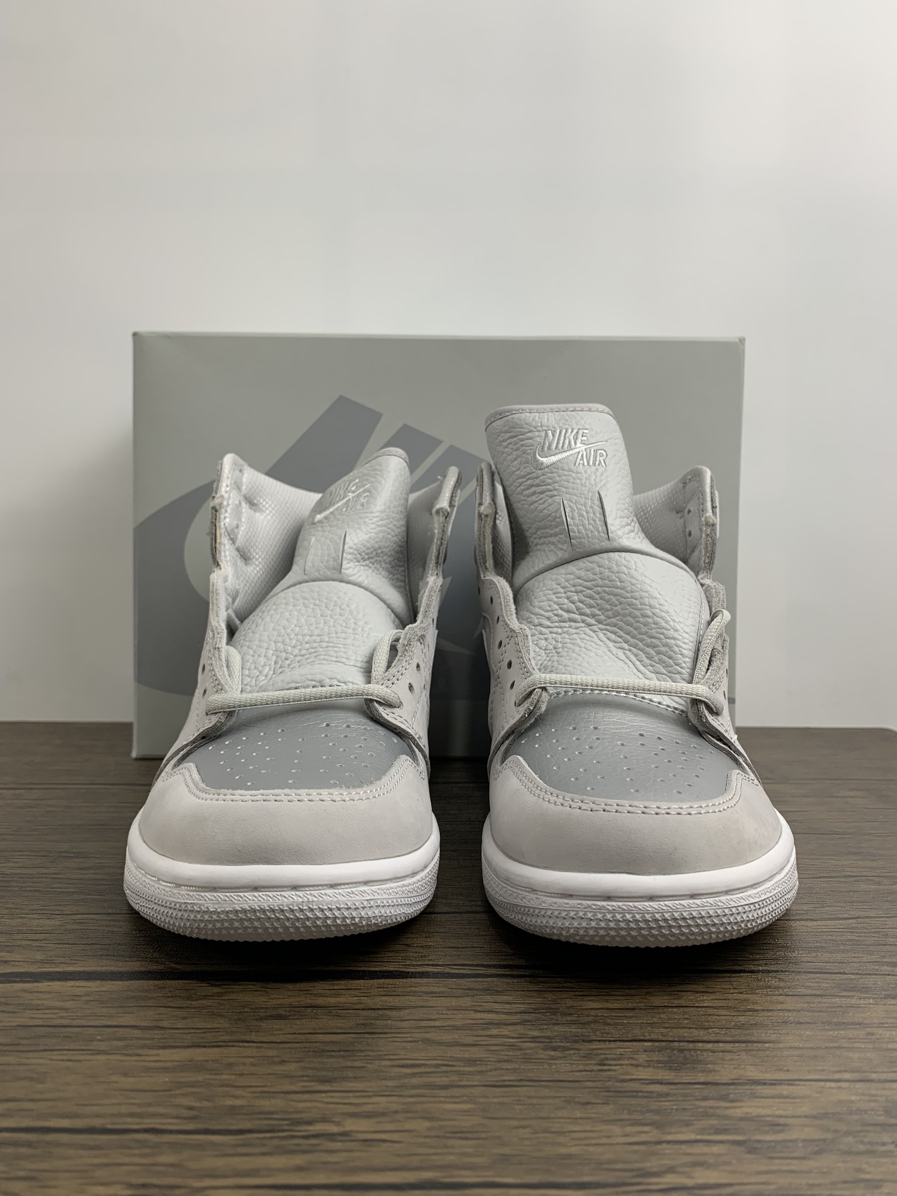 Air Jordan 1 men women top sneaker