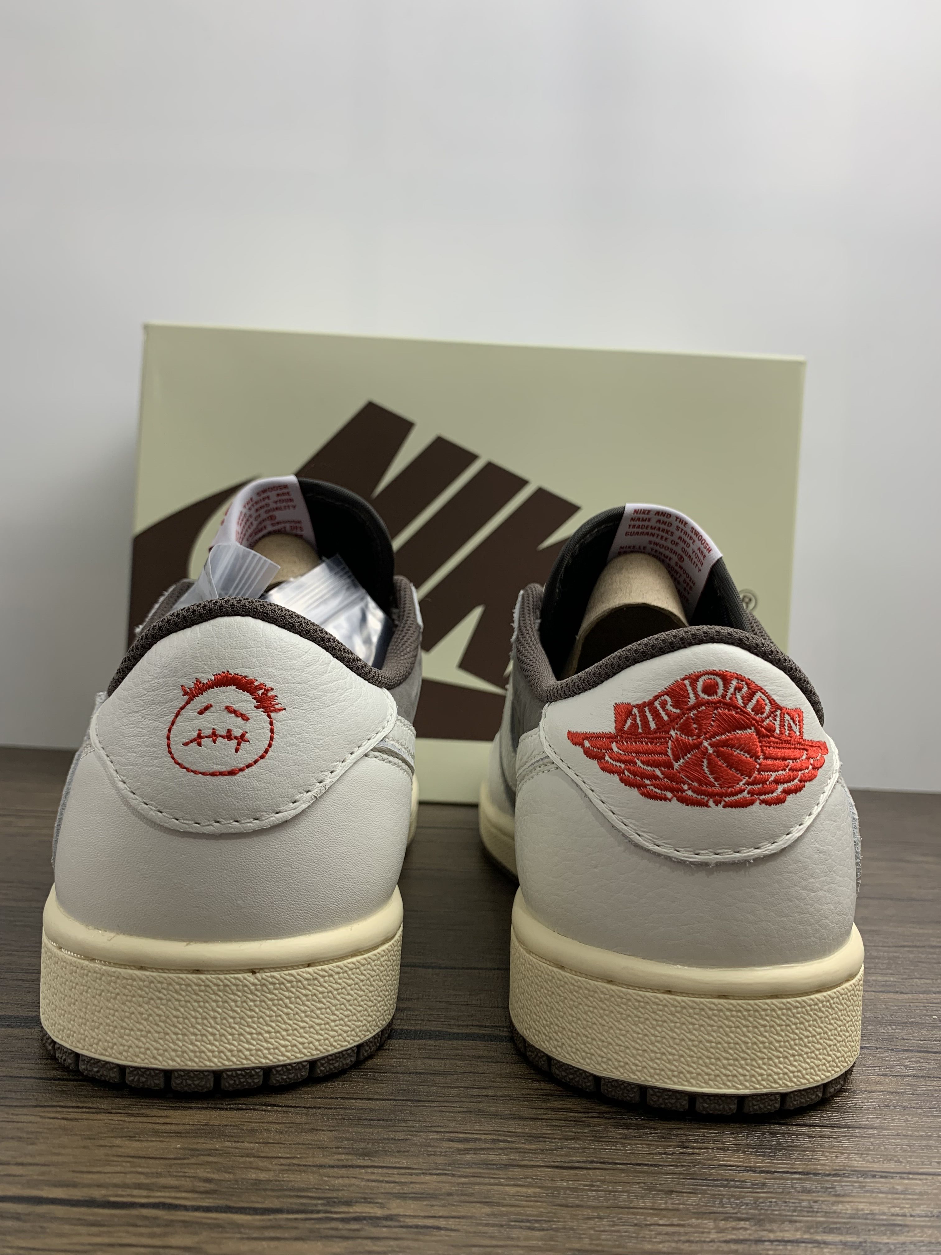 Travis Scott x Air Jordan 1 Low Reverse Mocha