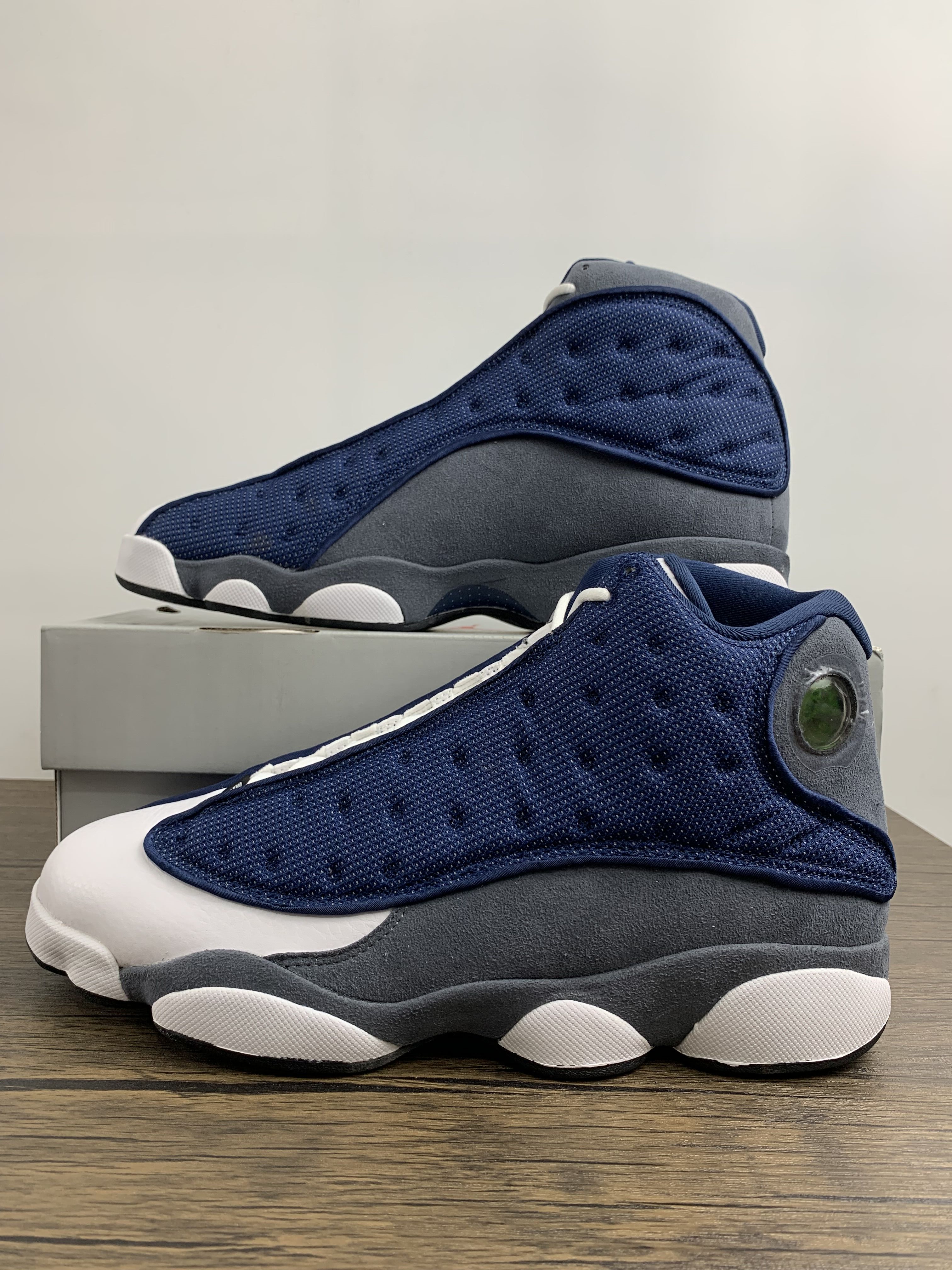 Air Jordan 13 Flint