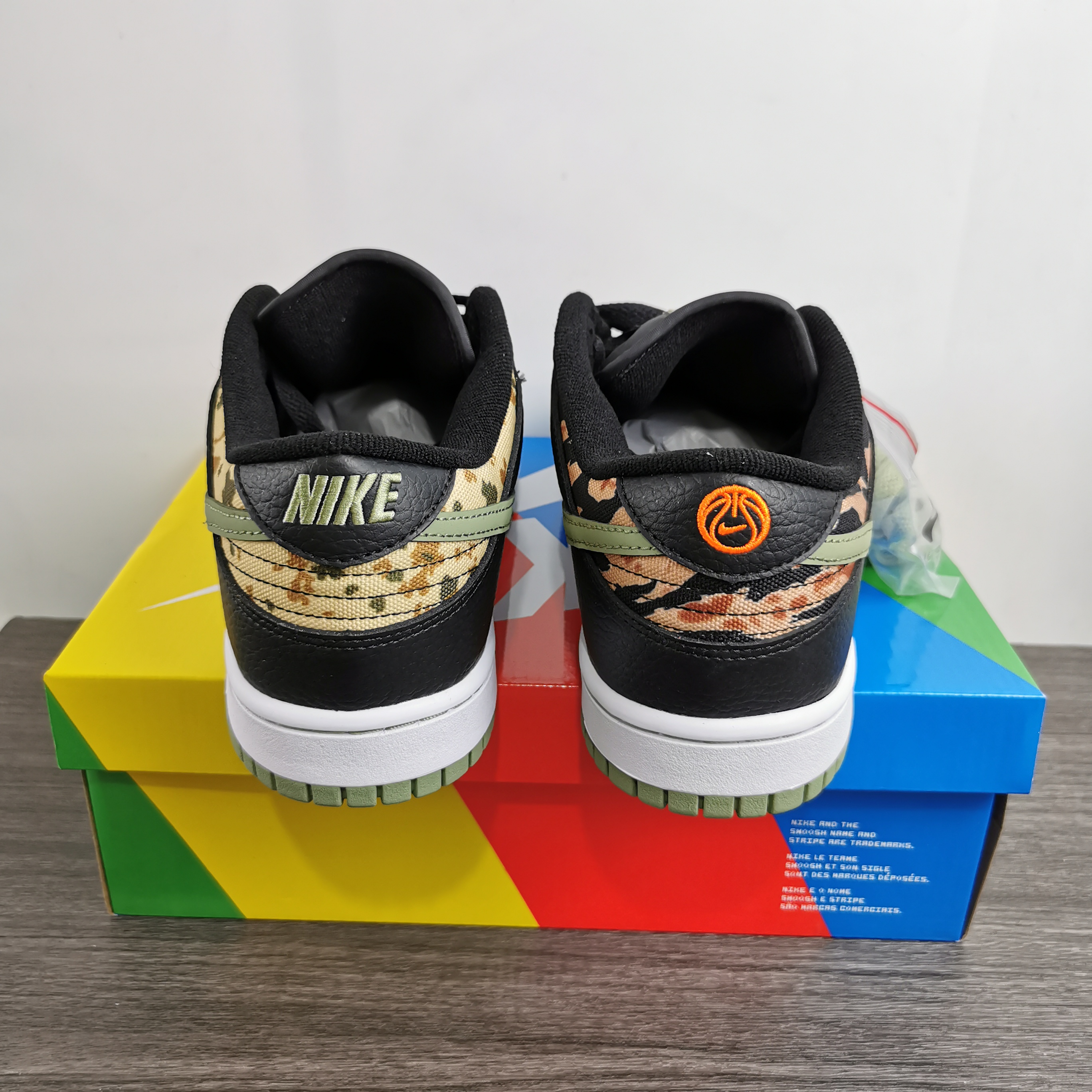from Nike SB Dunk Low Low DH0957-001