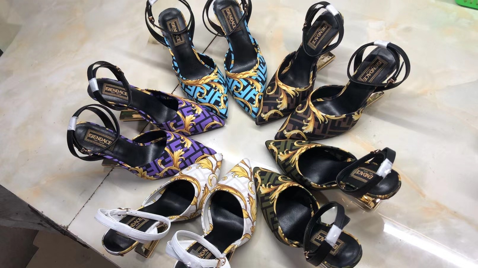 Women F*endi Top Quality Sandals