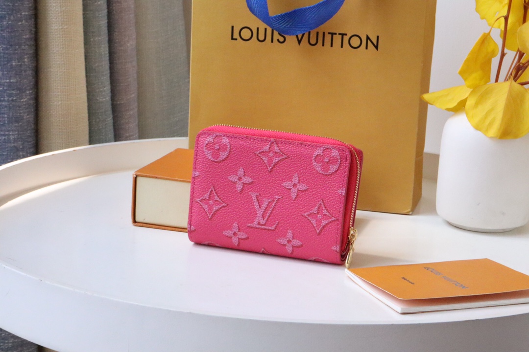 L*ouis V*uitton Bag Top Quality 11.5*8.5*2.2CM
