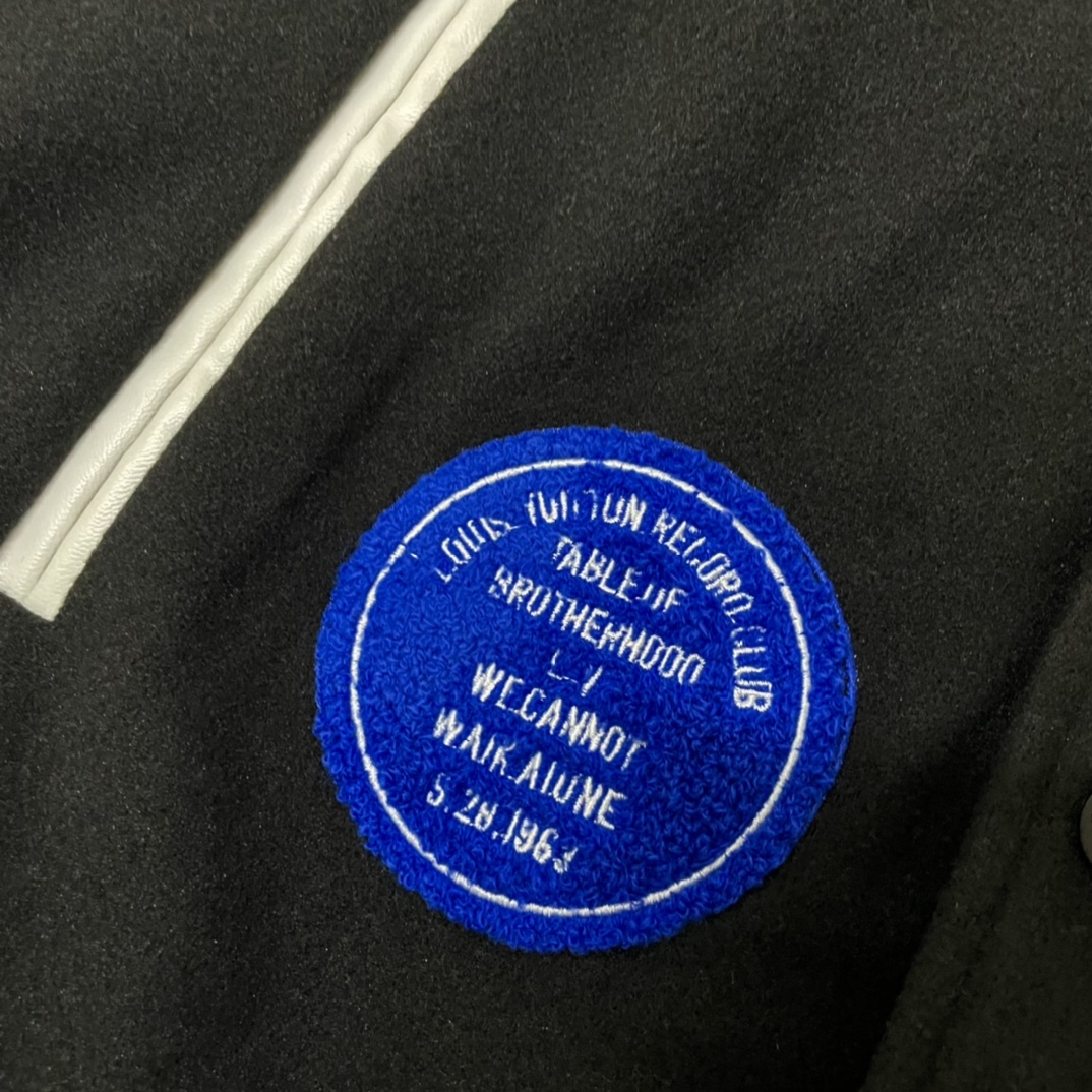 Men Jacket/Sweater Top Quality