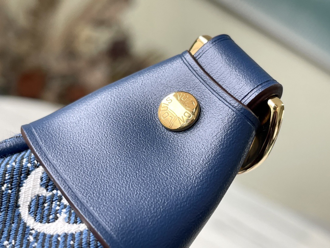 L*ouis V*uitton handbag Top Quality 23*13*6cm