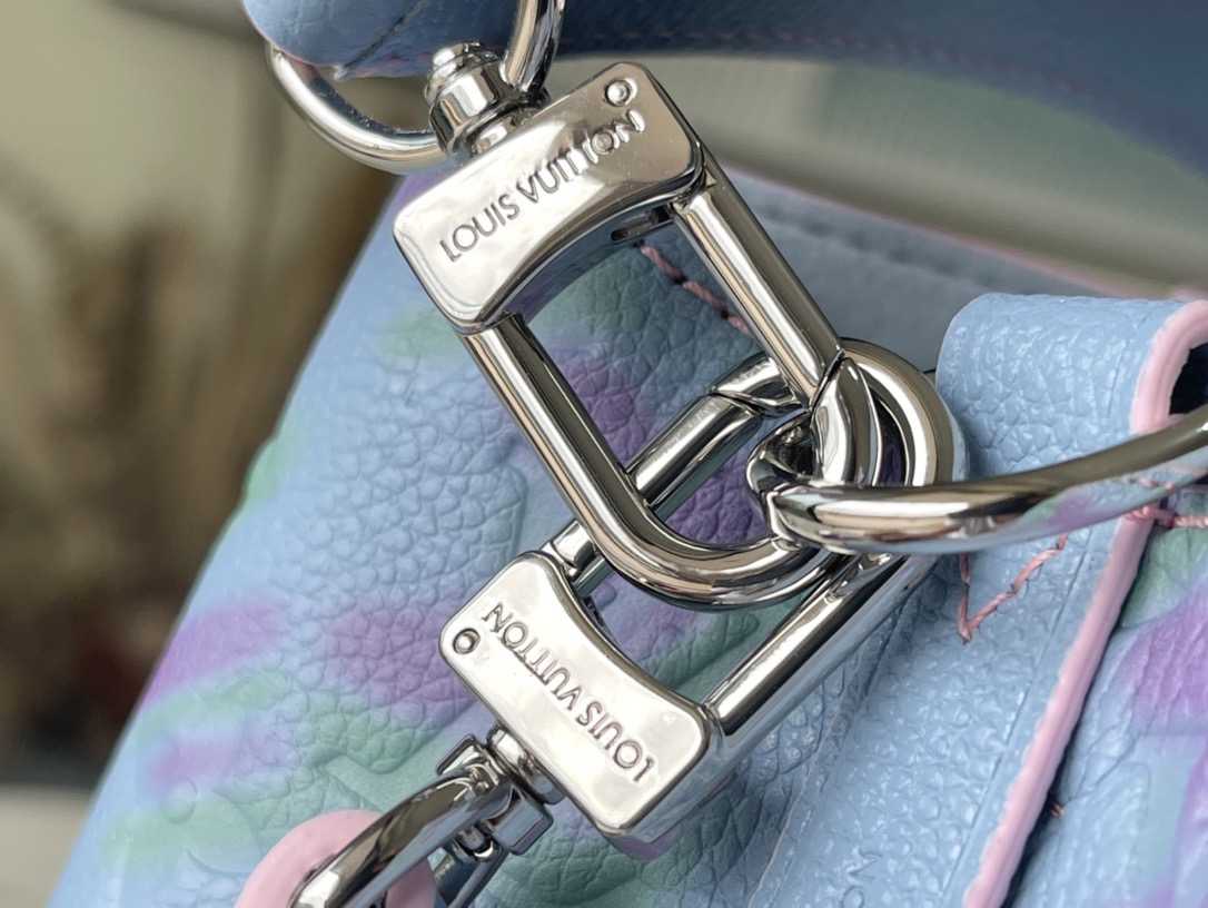 Lady L*ouis V*uitton M46173 NEONOE BB bag Top Quality 20*20*13CM