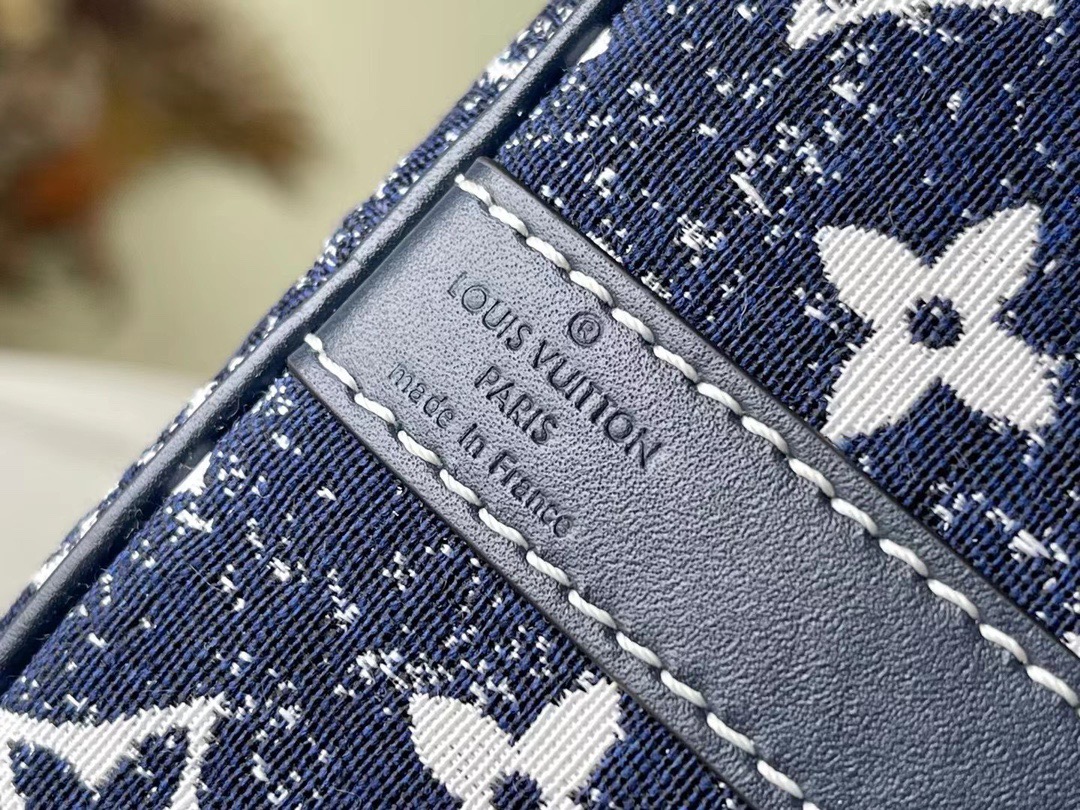 Lady L*ouis V*uitton M59609 handbag Top Quality 25*19*15cm