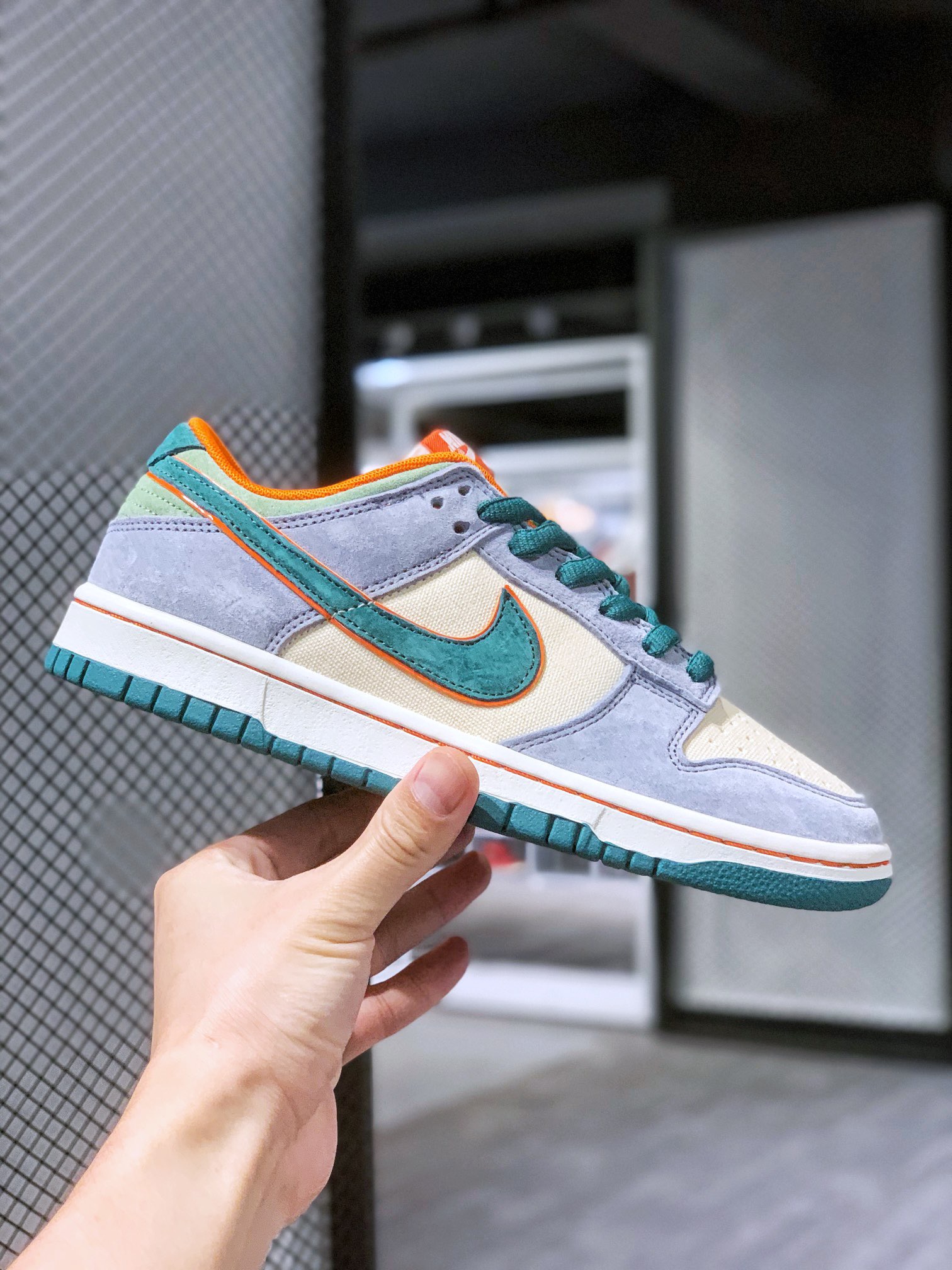 from Nike Dunk SB LOW