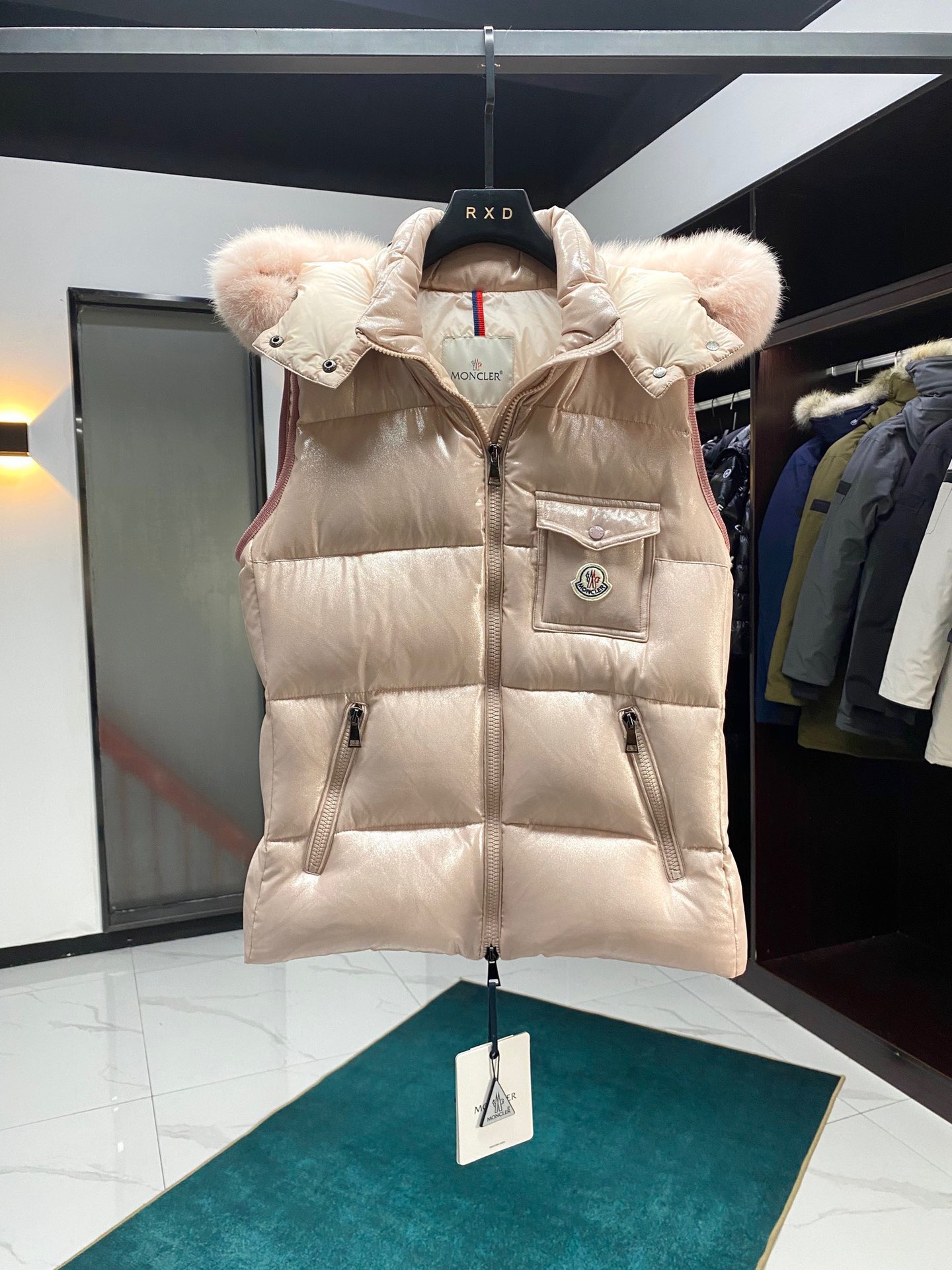 Women Down vest; M*oncler Top Quality 2022