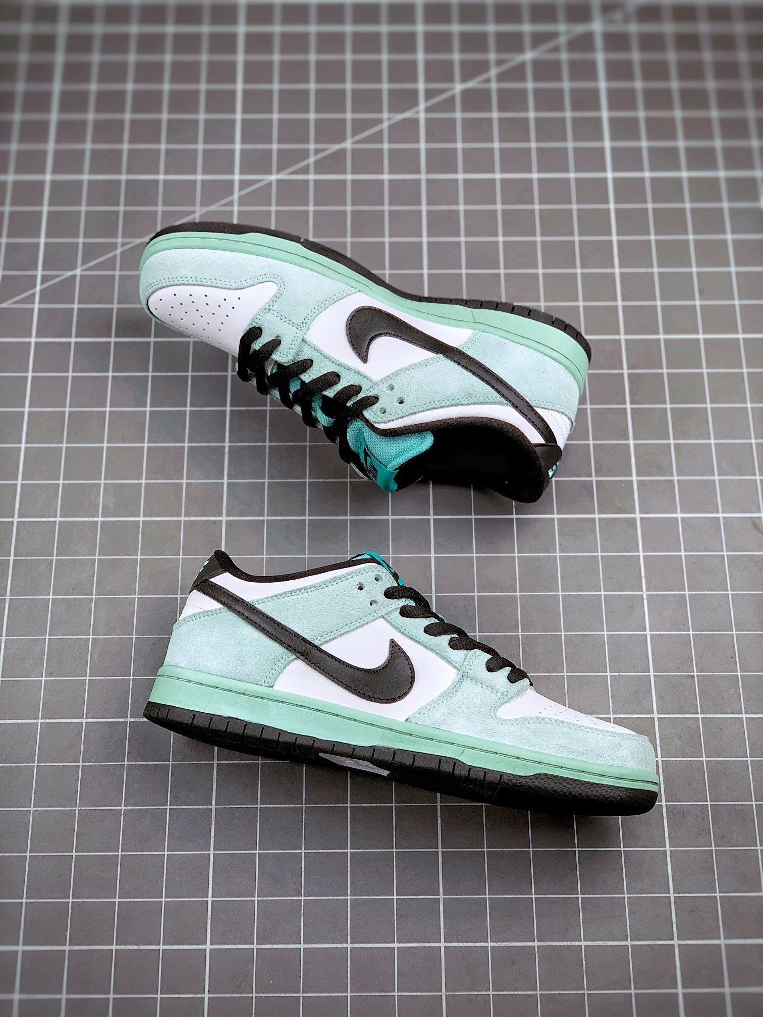 from nike sb dunk low