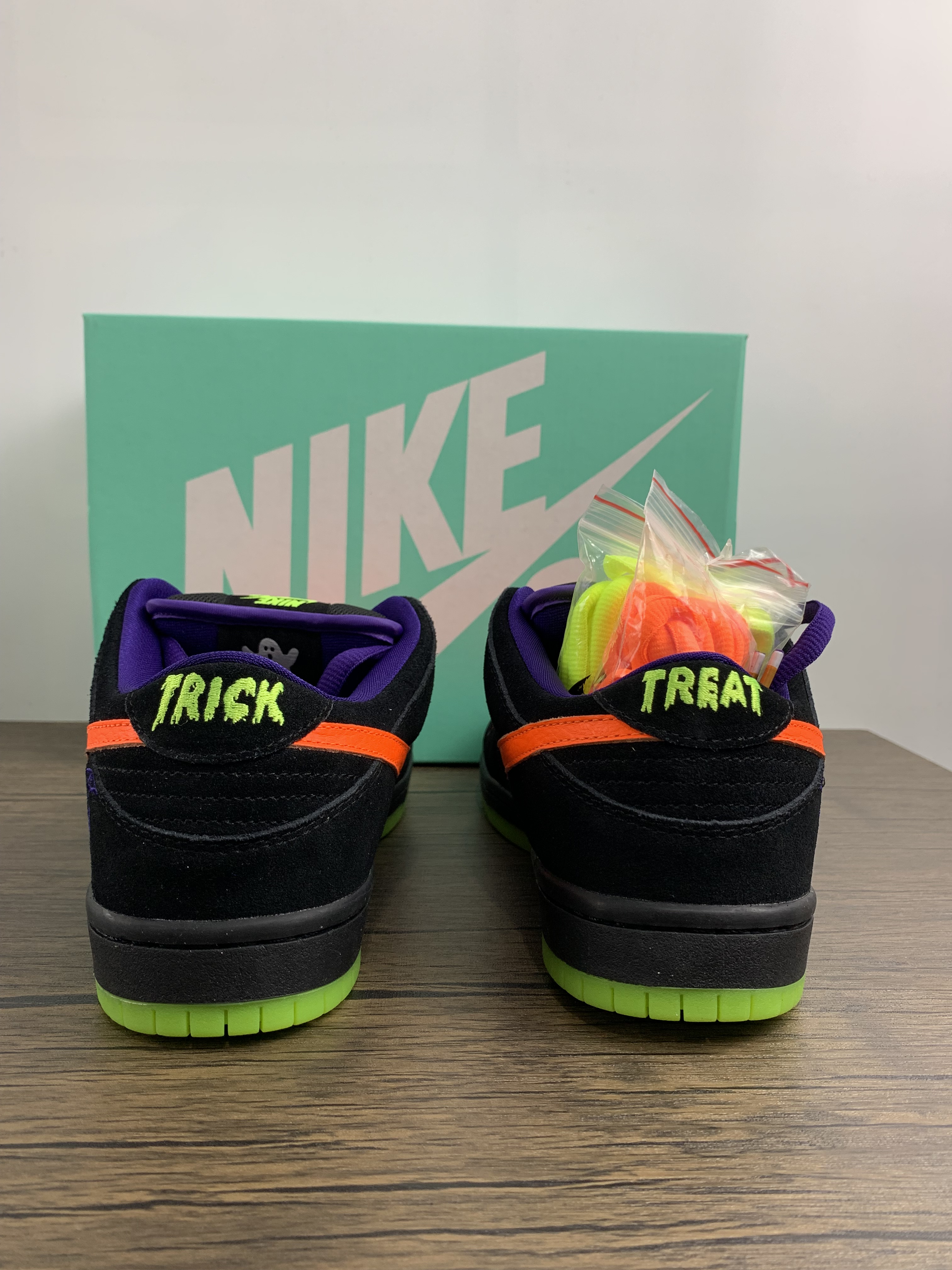 from Nike SB Dunk Low “Night of Mischief” BQ6817-006