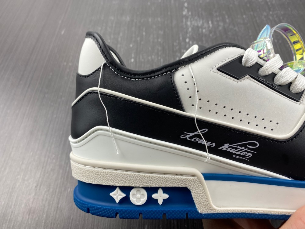 Men L*ouis V*uitton Top Sneakers