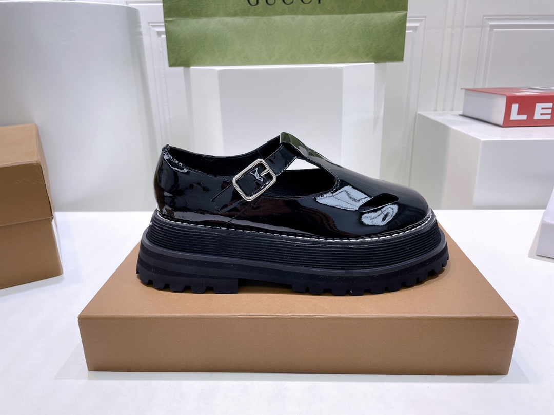 Women B*urberry Top Sneaker