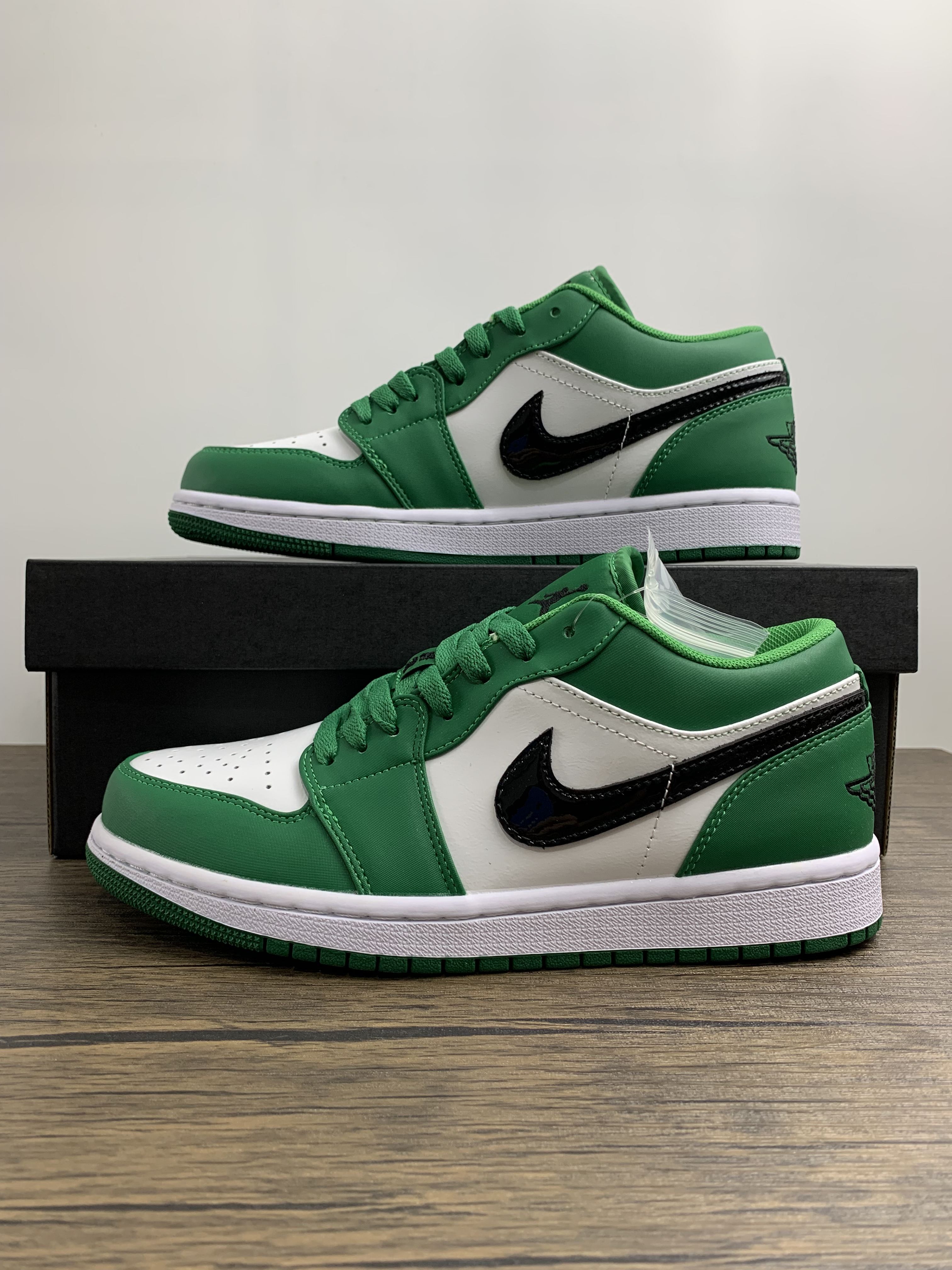 Nike Air Jordan 1 low aj1
