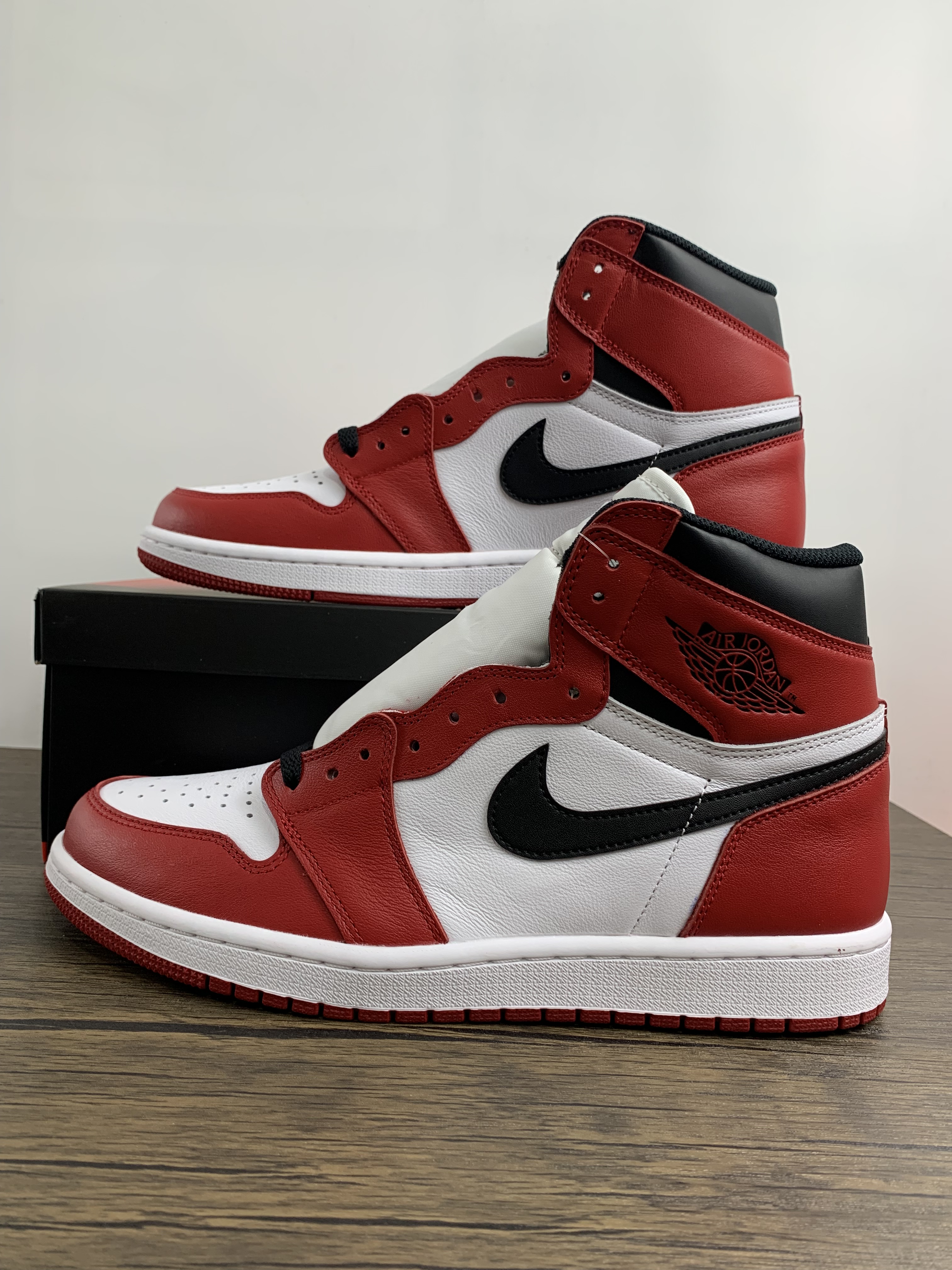 Air Jordan 1 High OG FD1437-612