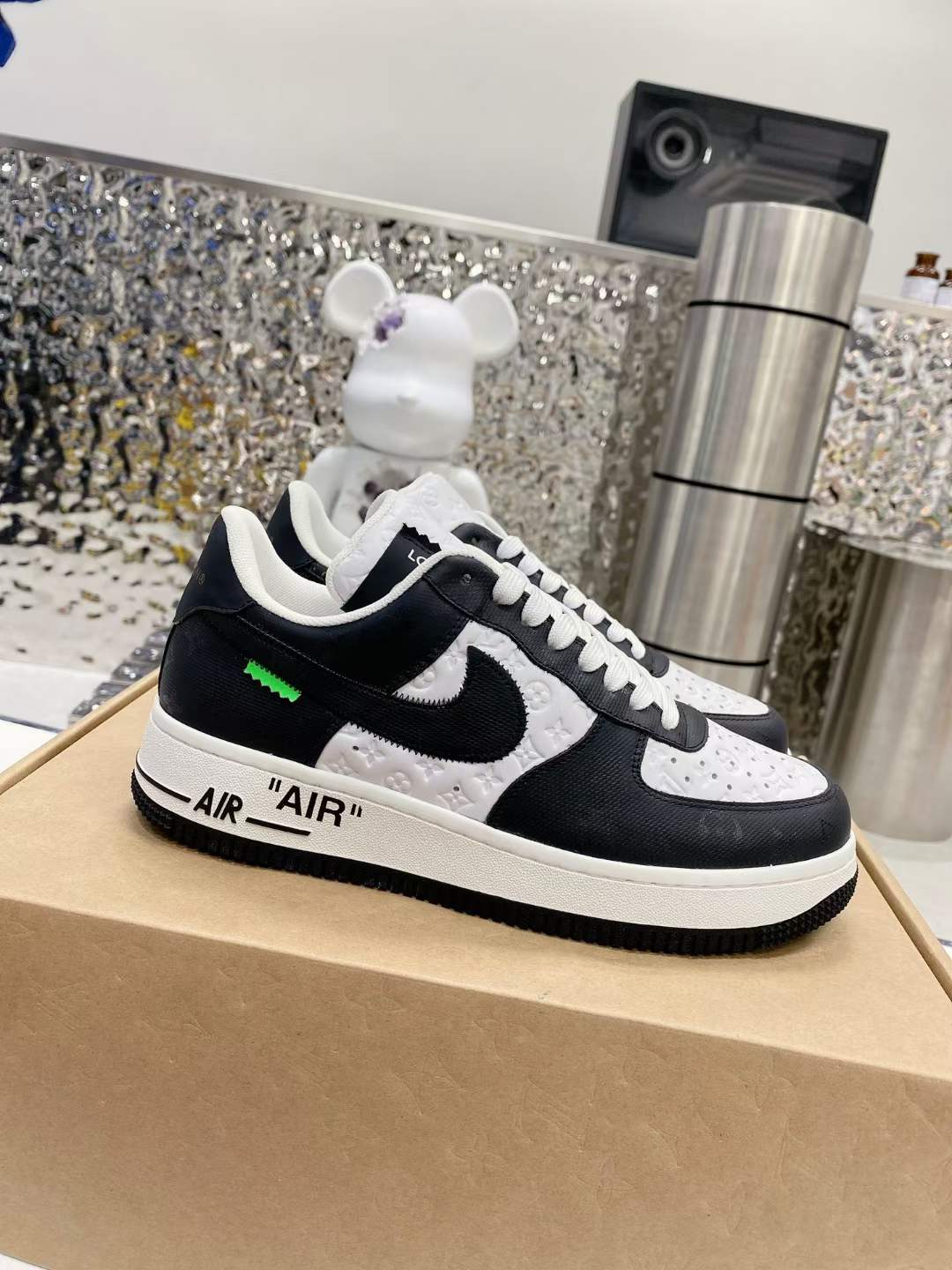 from Men Women L*ouis V*uitton x NIKE Air force1 22ss Sneakers Maikesneakers