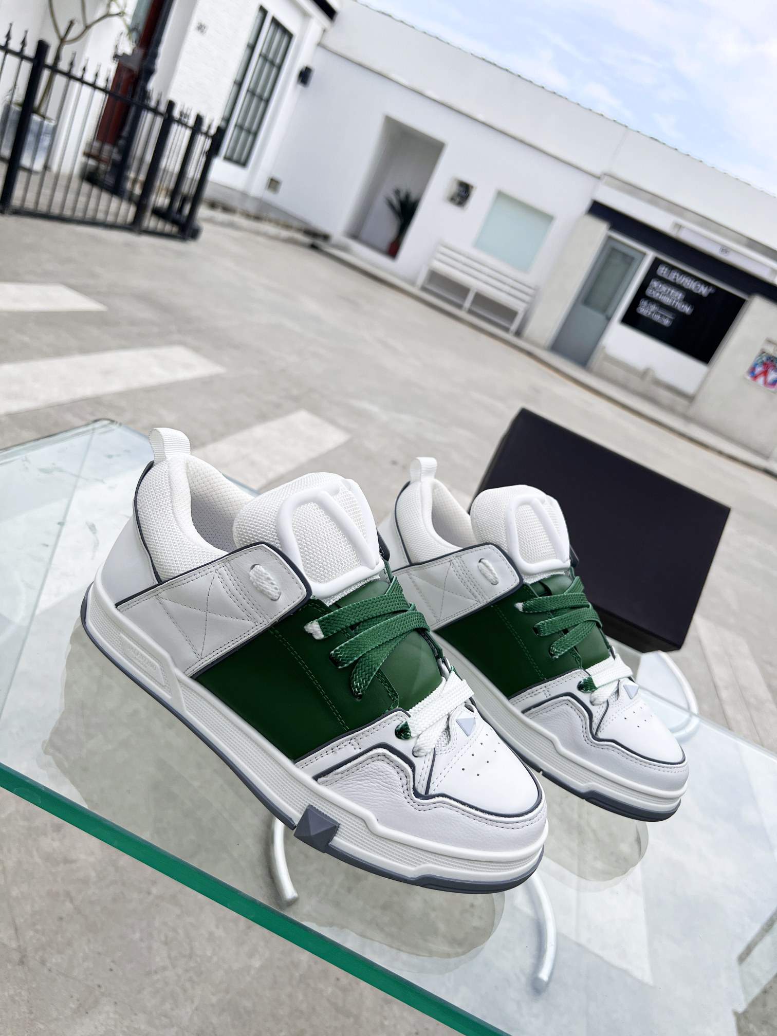 Men Women V*ALENTINO Sneakers Maikesneakers