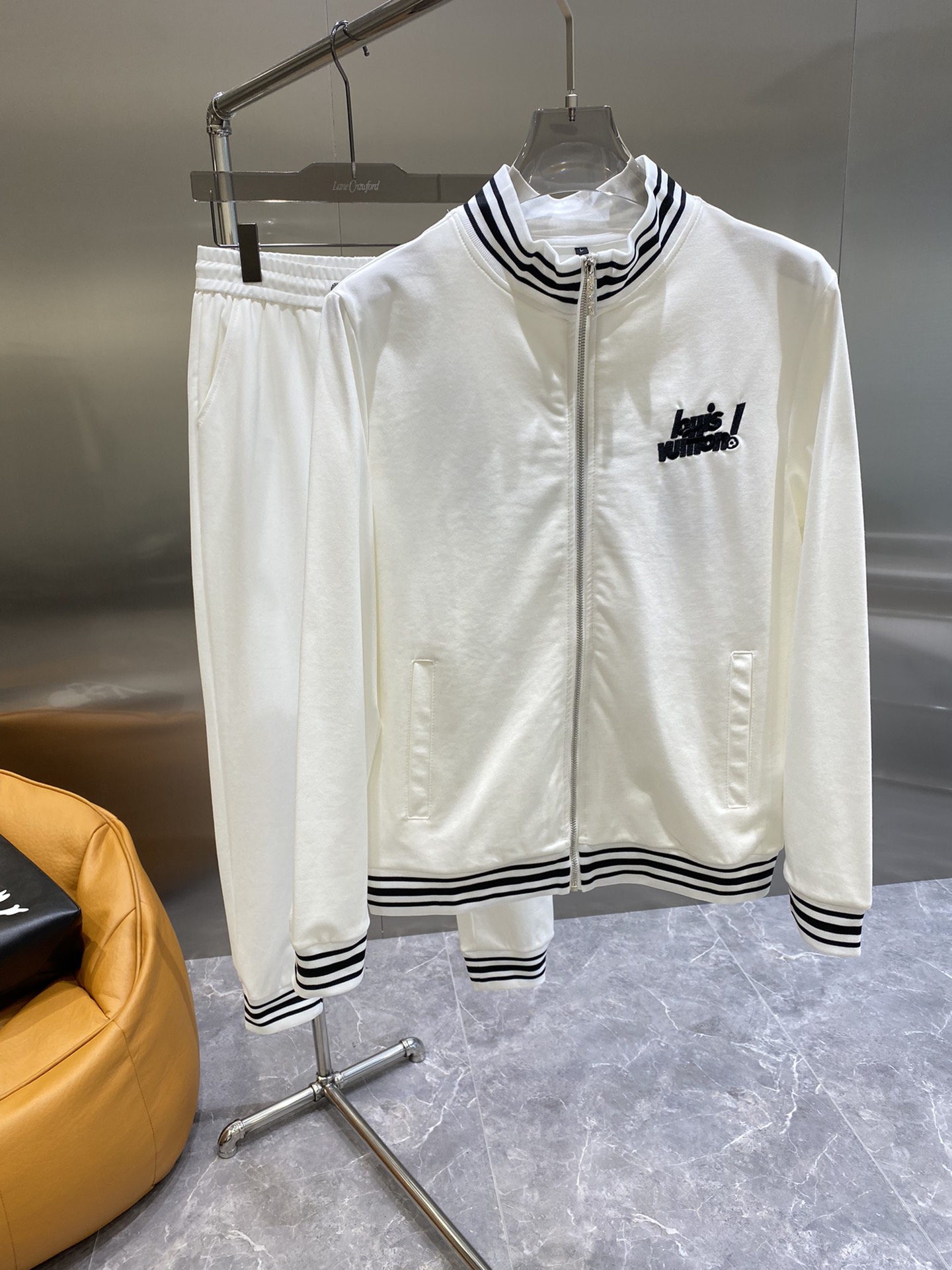 Men Sets Top Quality