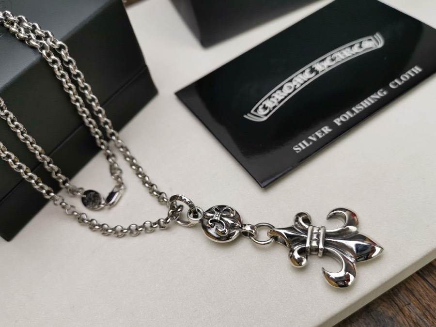 Necklace C*hrome H*earts