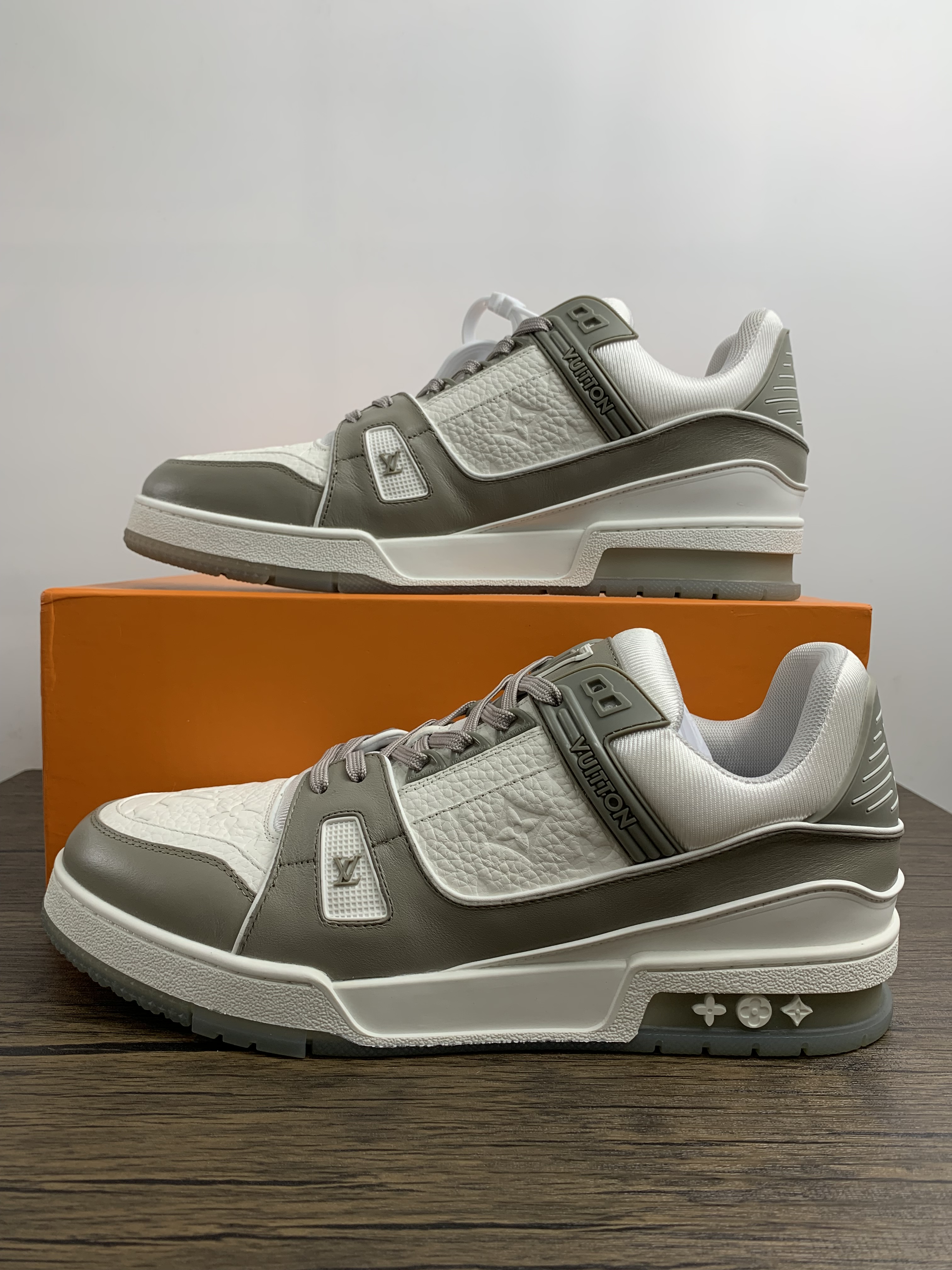 Men Women L*ouis V*uitton Top Sneaker