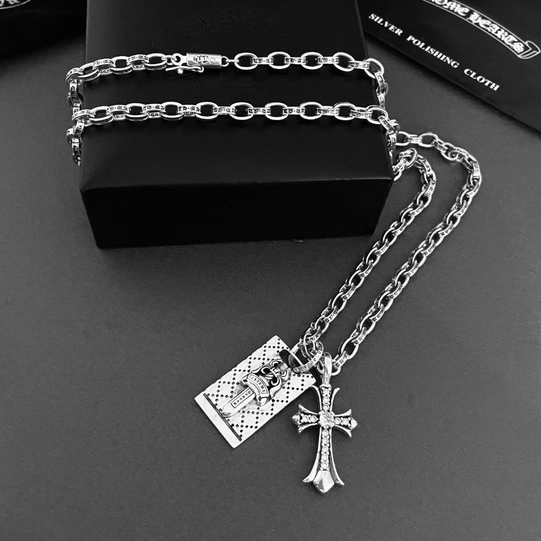 Copy Necklace C*hrome H*earts