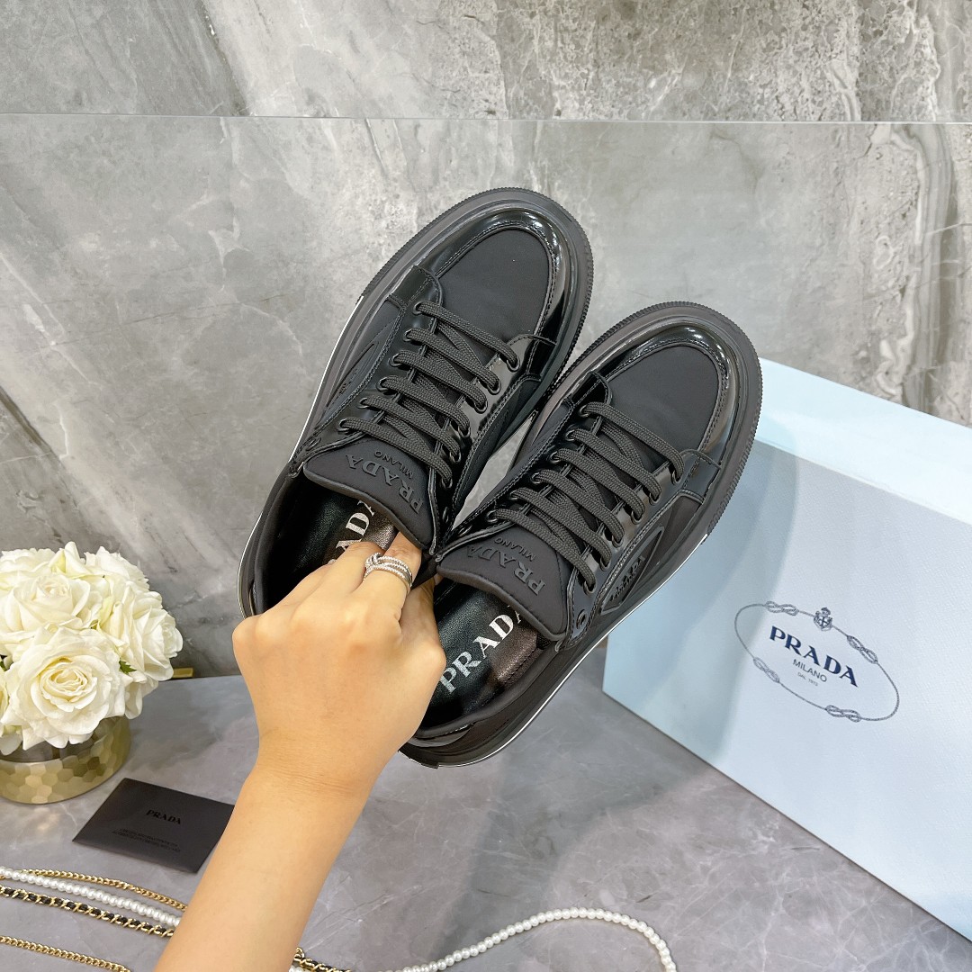 Men Women P*rada Top Sneaker ( )