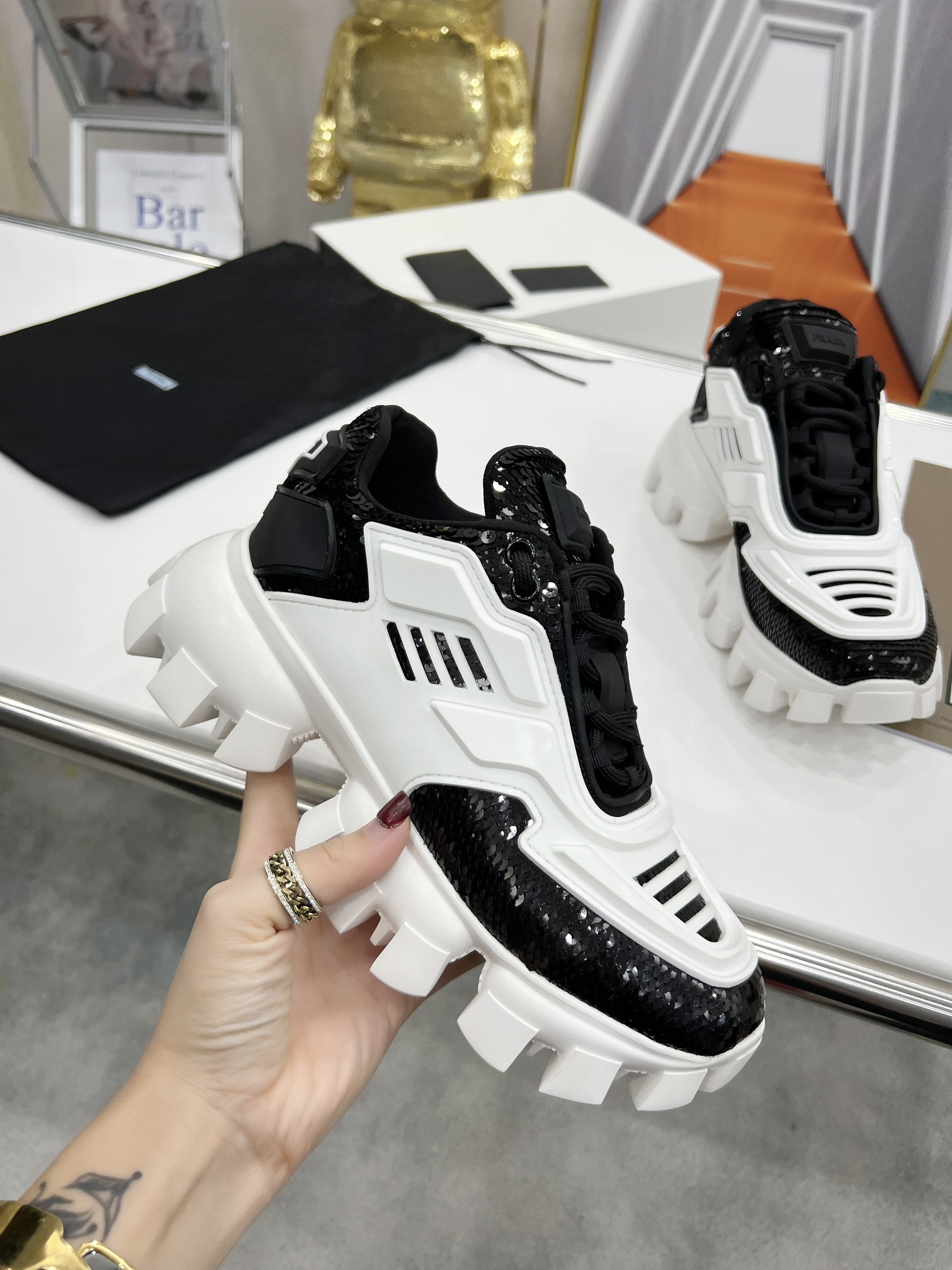 Men P*rada Top Sneaker ๏ผ ๏ผ