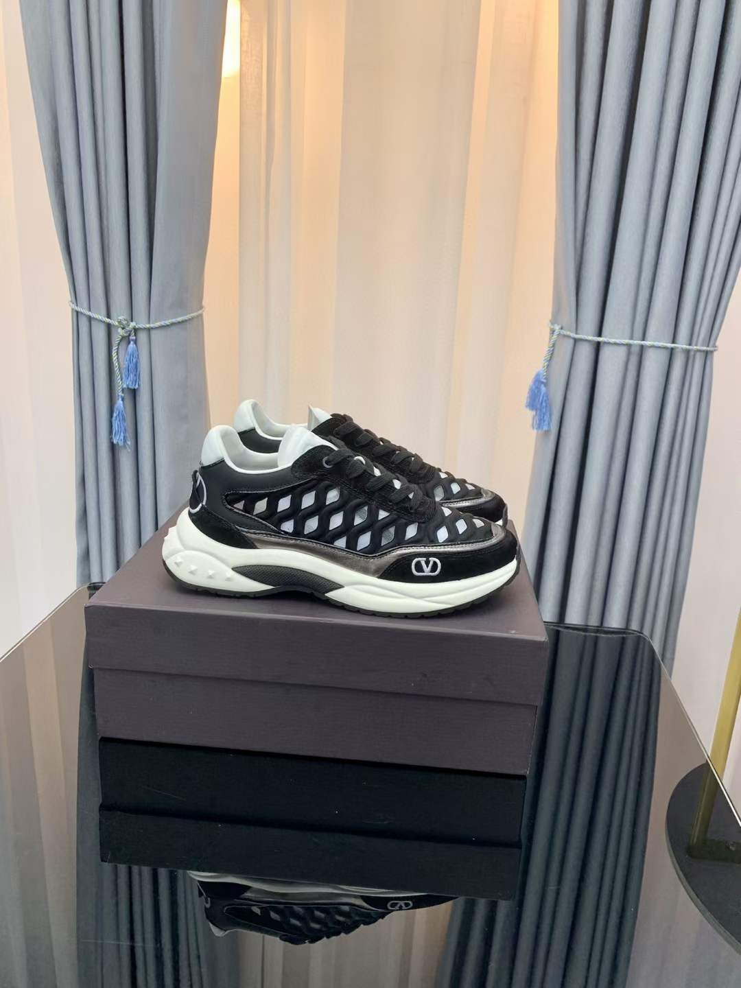 Women Men V*alentino Sneakers Maikesneakers