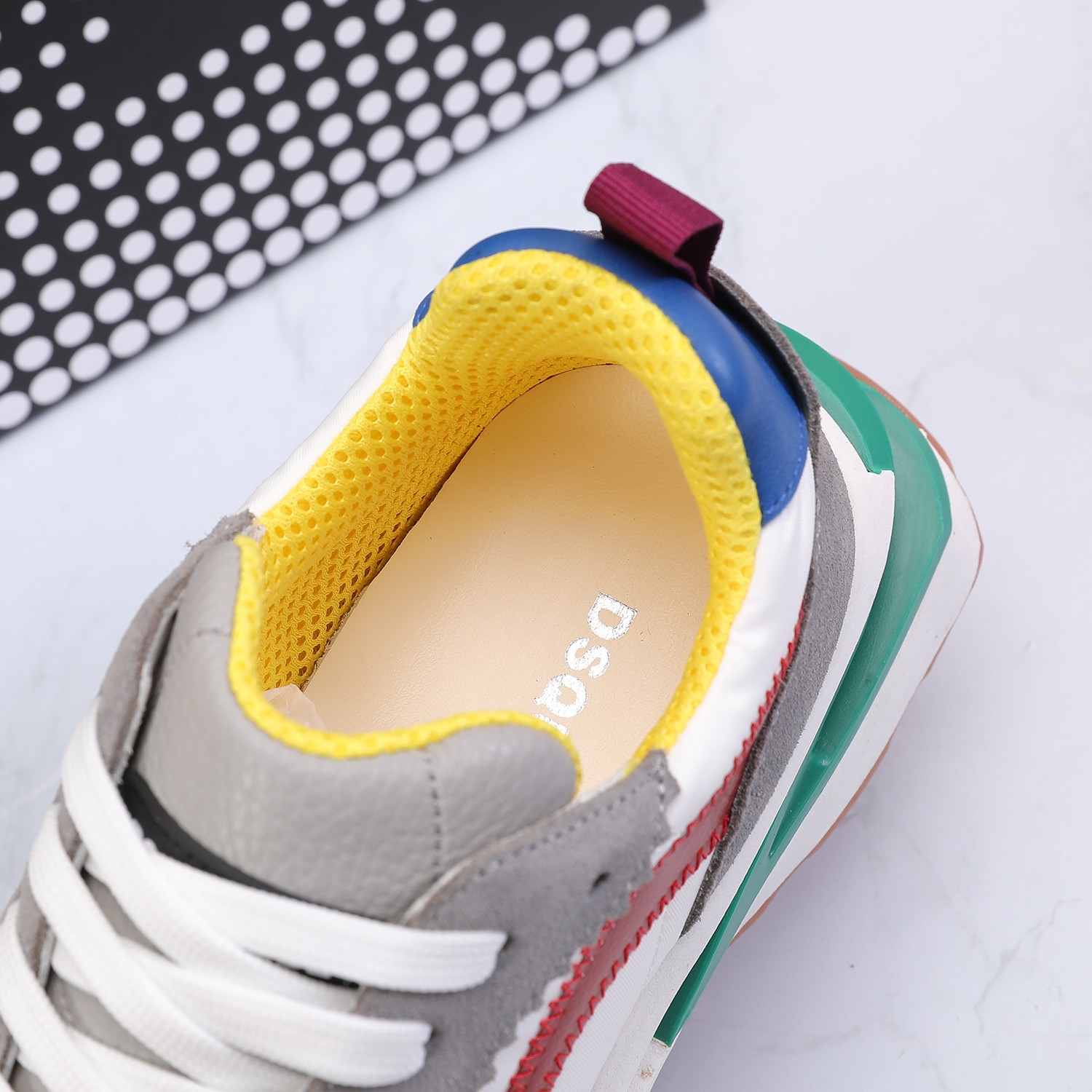 Men O*ff W*hite Top Sneakers