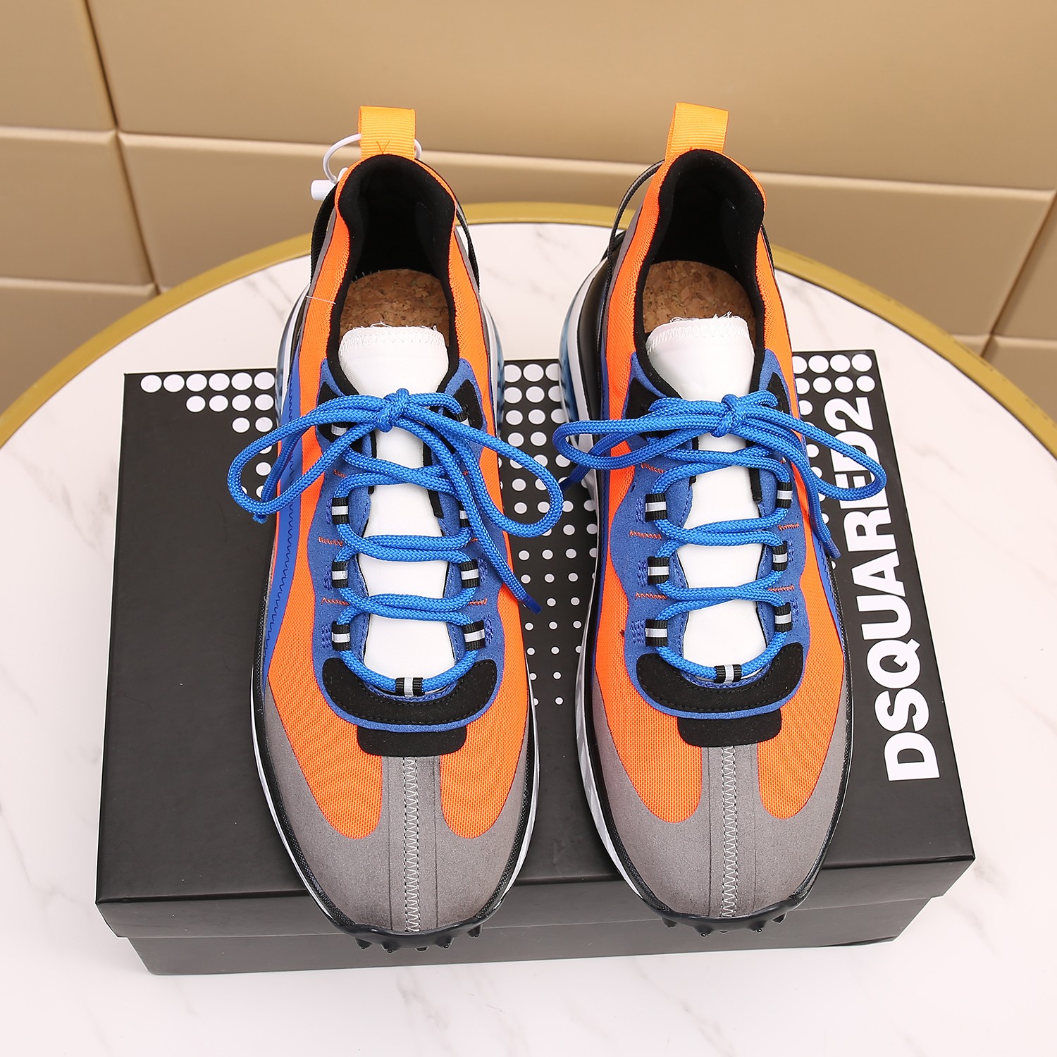 Men O*ff W*hite Top Sneakers