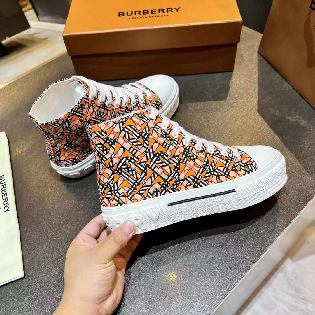 Men Women B*rberry Sneaker ()