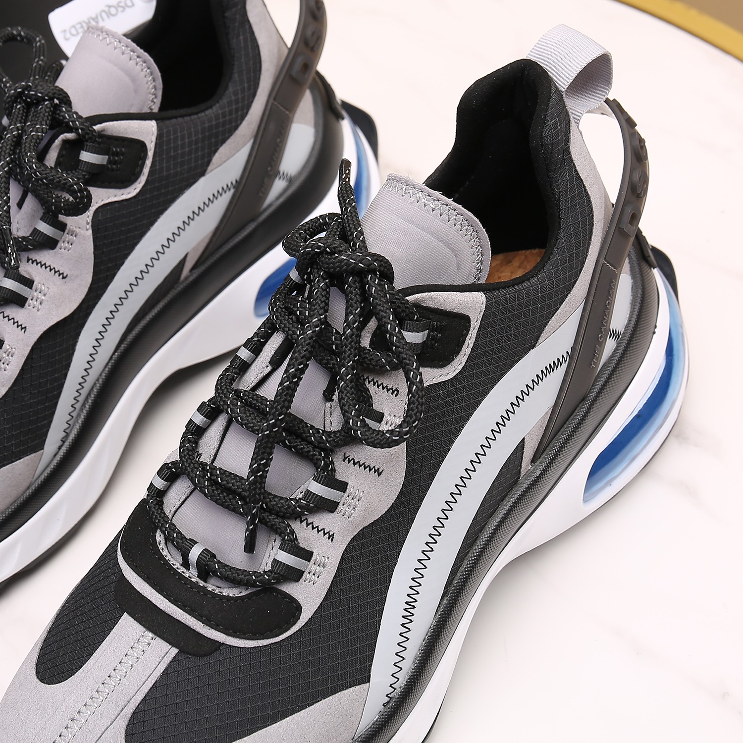 Men O*ff W*hite Top Sneakers