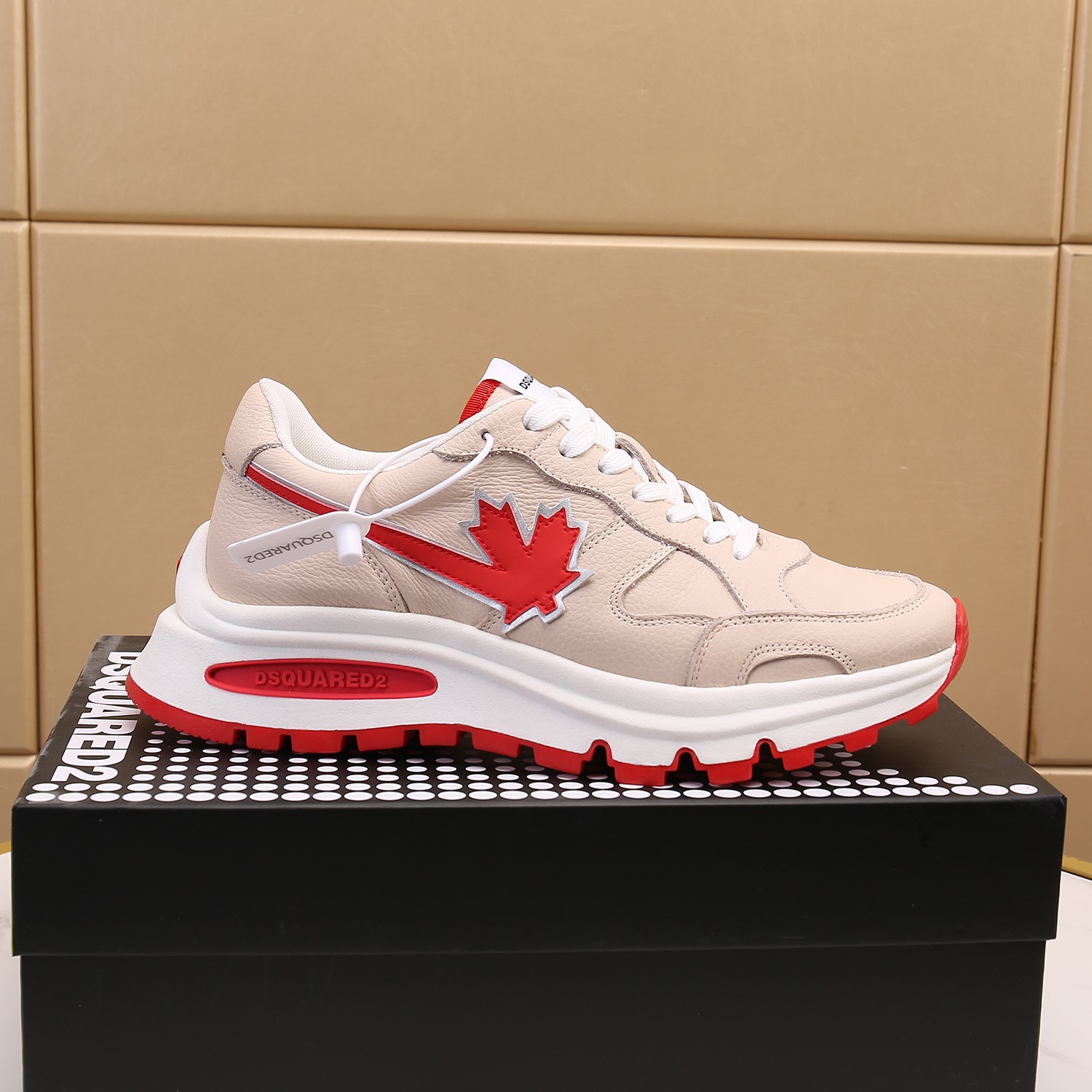 Men O*ff W*hite Top Sneakers