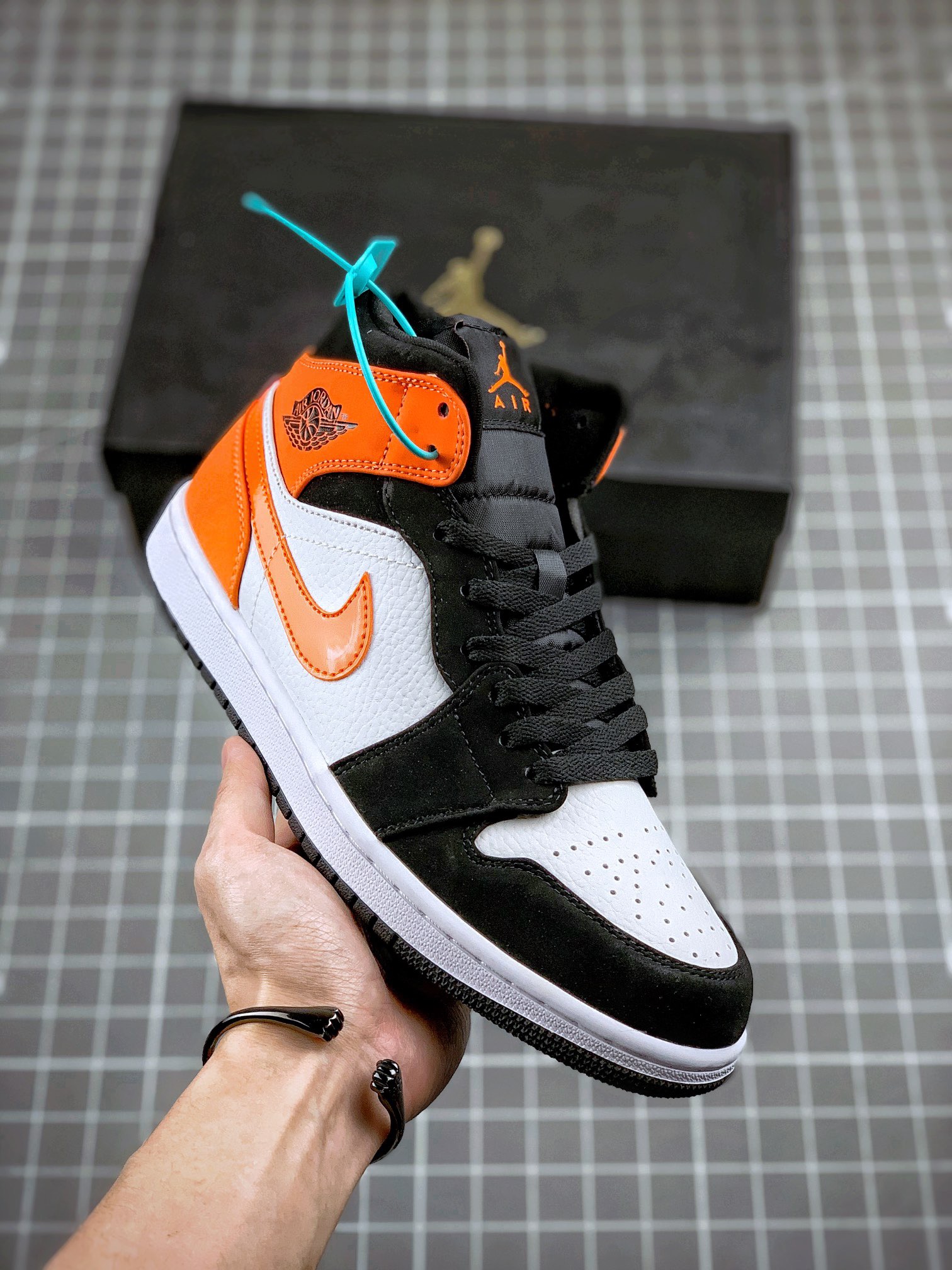 Nike Air Jordan 1 High AJ1