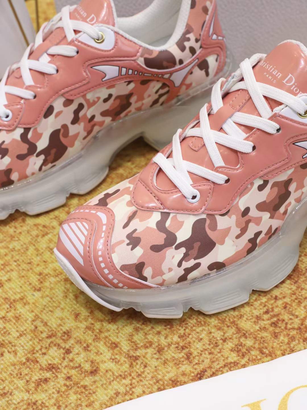 Men Women D*ior Top Sneakers ()