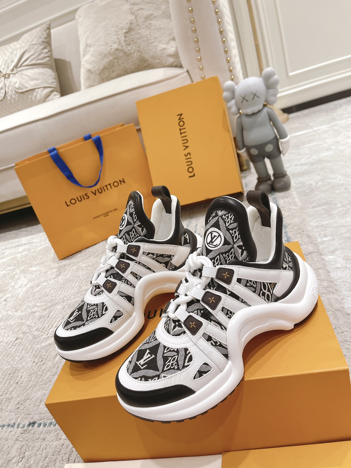 Women L*ouis V*uitton Top Sneaker Maikesneakers