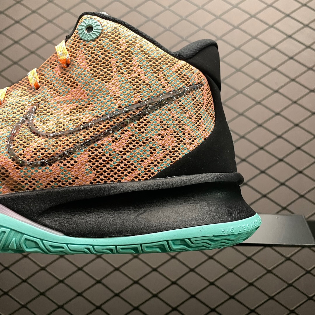 NIKE Kyrie 7 DD1446-800