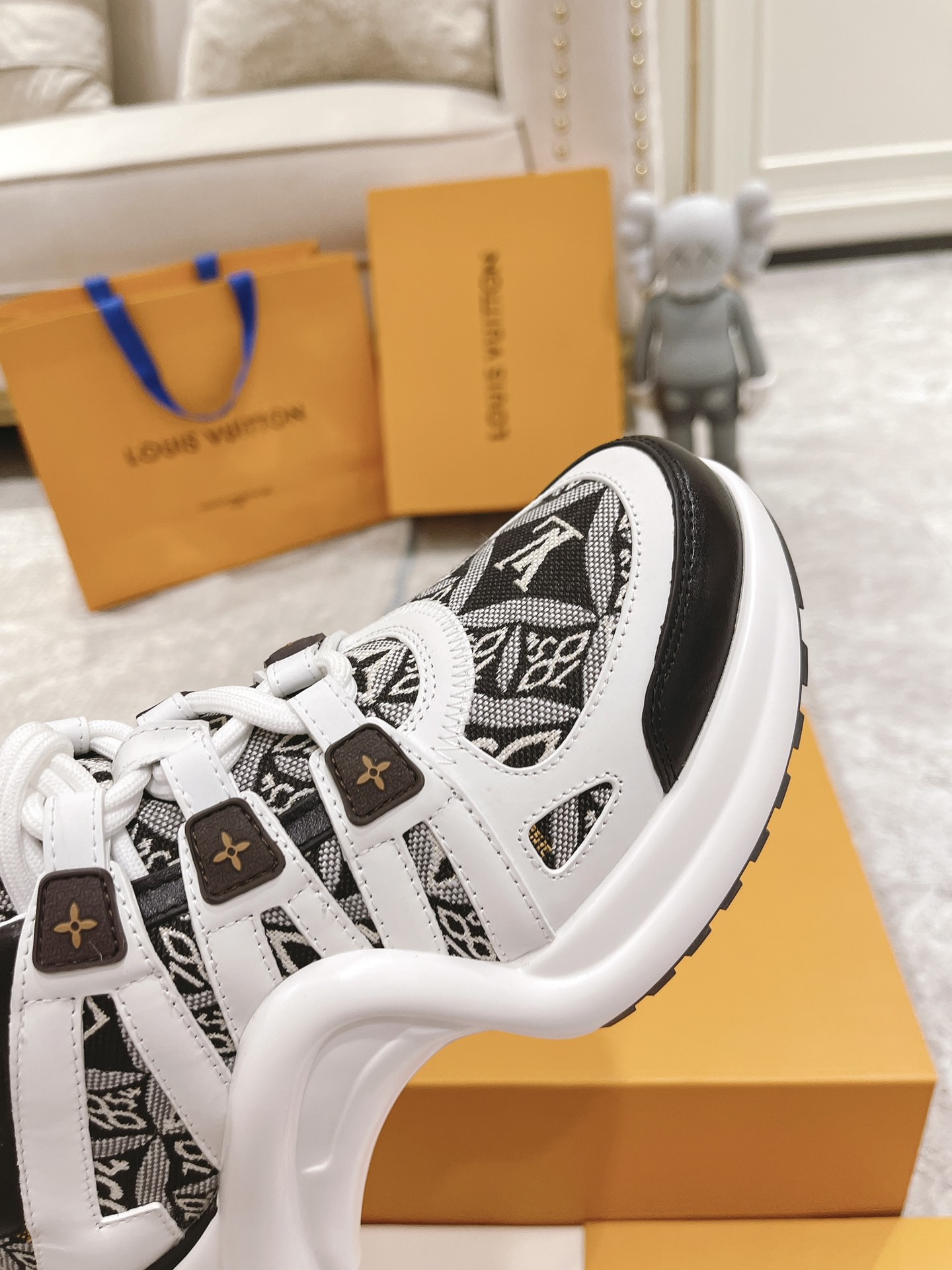 Women L*ouis V*uitton Top Sneaker Maikesneakers