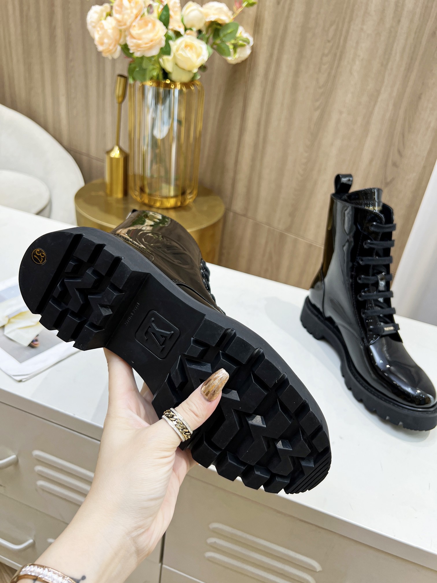 Women L*ouis V*uitton Top Boots Maikesneakers