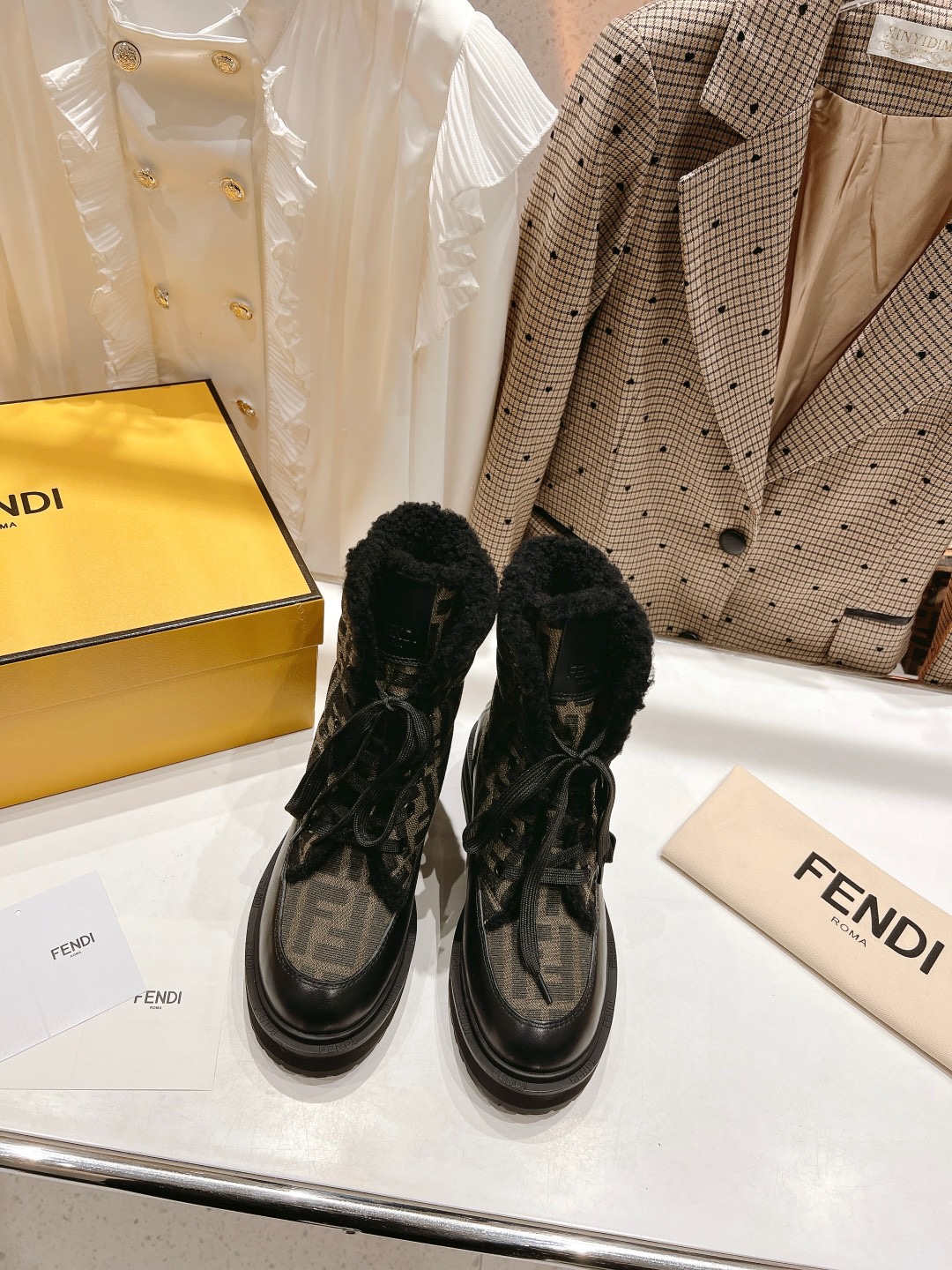 Women F*endi Top Boots Maikesneakers