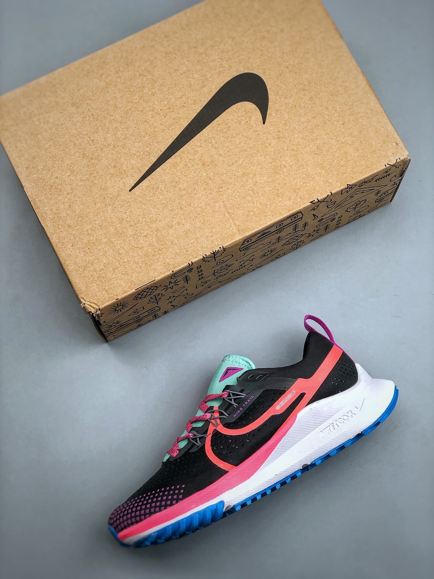 Men Nike react pegasus trail 4