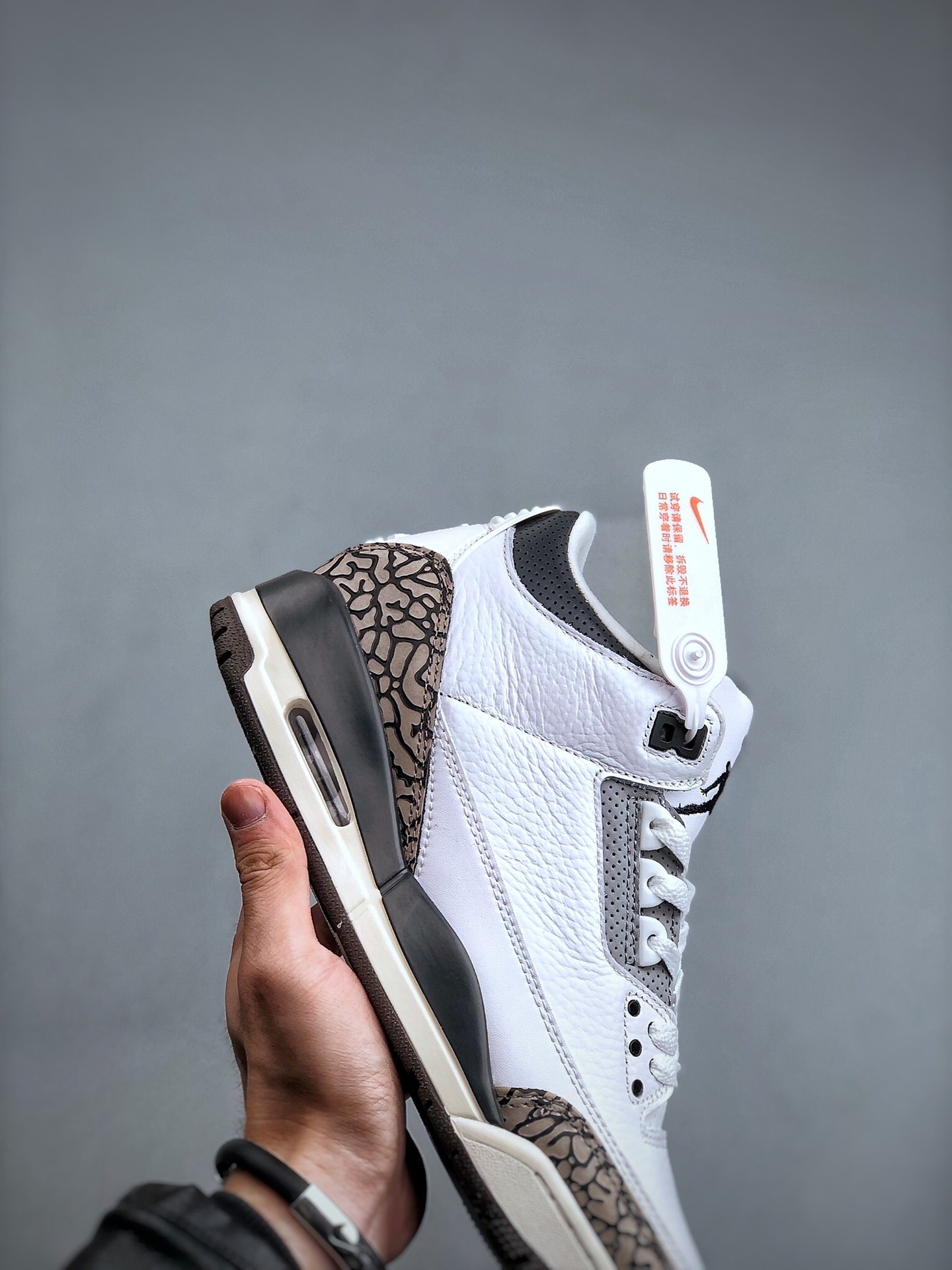 NIKE Air Jordan 3