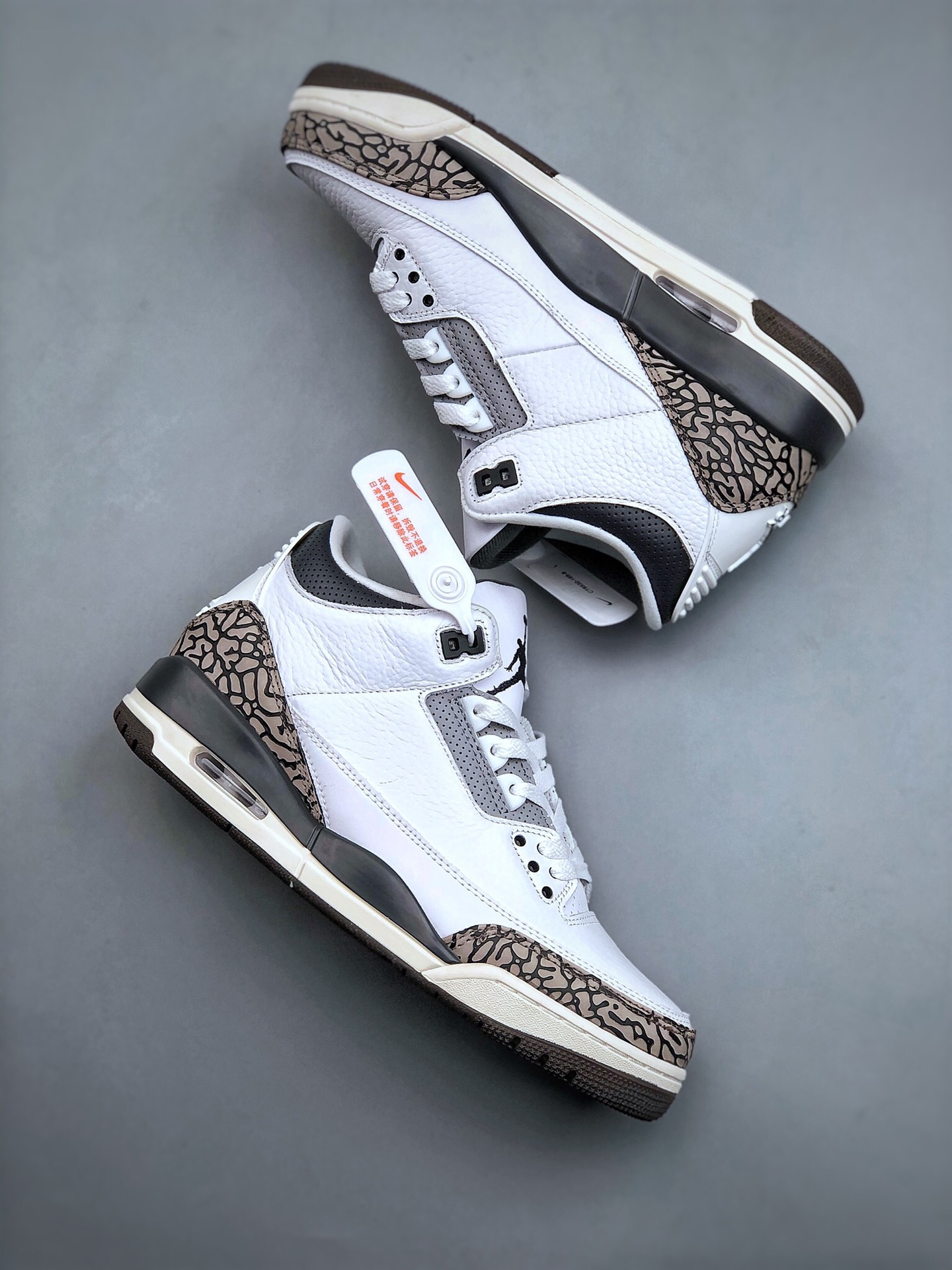NIKE Air Jordan 3
