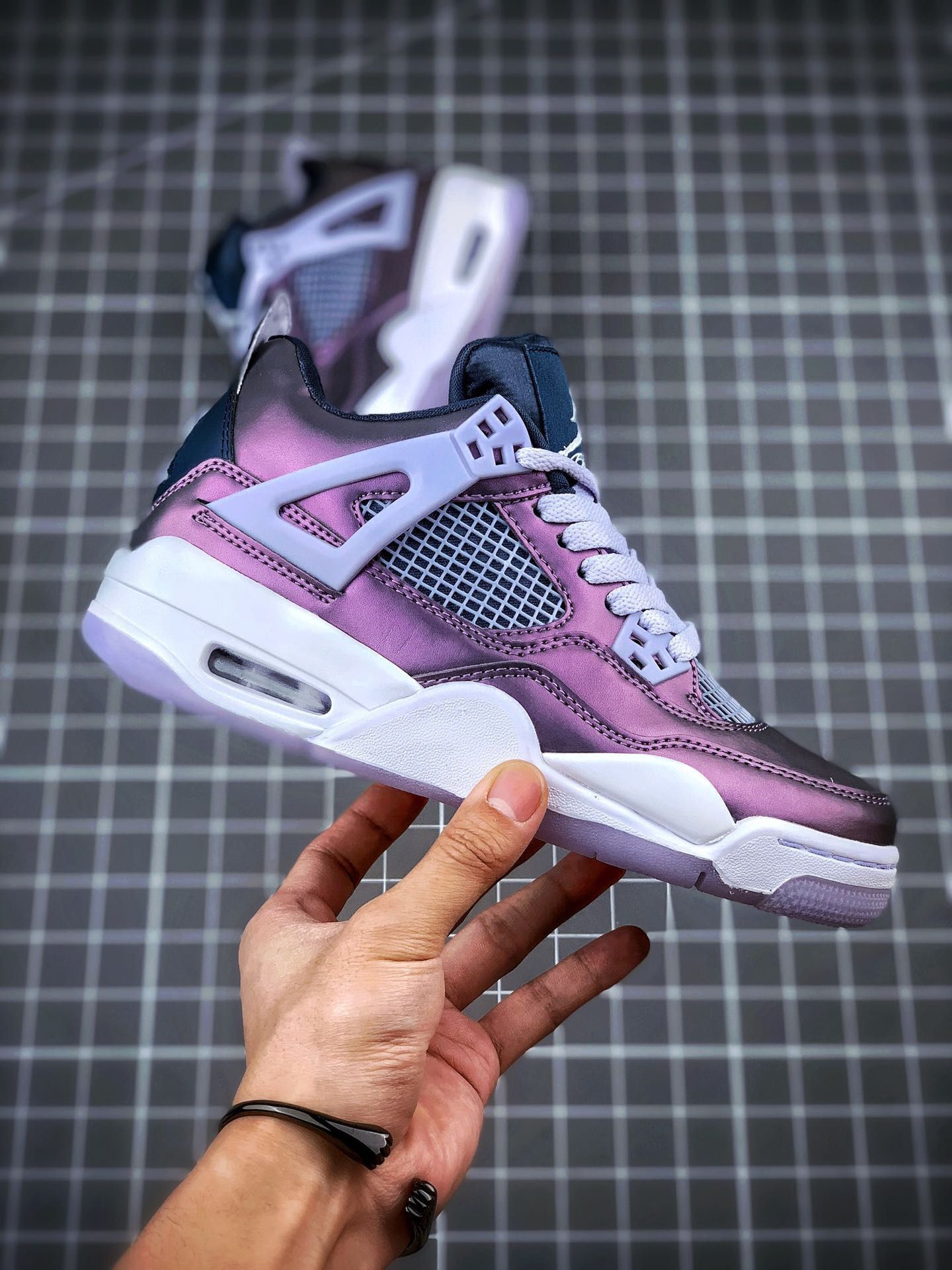 Nike Air Jordan 4 Retro